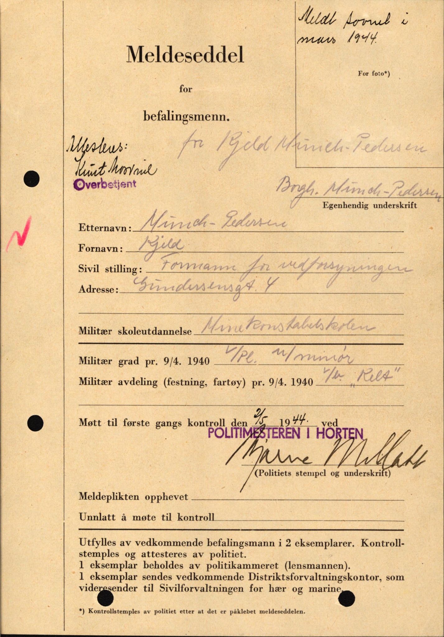 Forsvaret, Forsvarets krigshistoriske avdeling, AV/RA-RAFA-2017/Y/Yf/L0209: II-C-11-2121  -  Okkupasjonstiden.  Meldesedler for befal med foto og oppl. om militær grad 9. apr. 1940., 1944-1945, p. 510