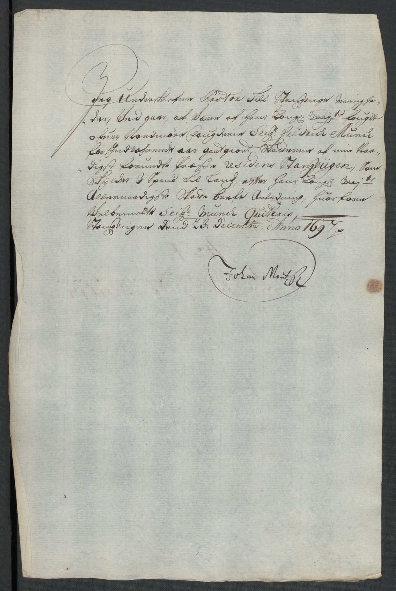 Rentekammeret inntil 1814, Reviderte regnskaper, Fogderegnskap, AV/RA-EA-4092/R56/L3737: Fogderegnskap Nordmøre, 1697-1698, p. 137