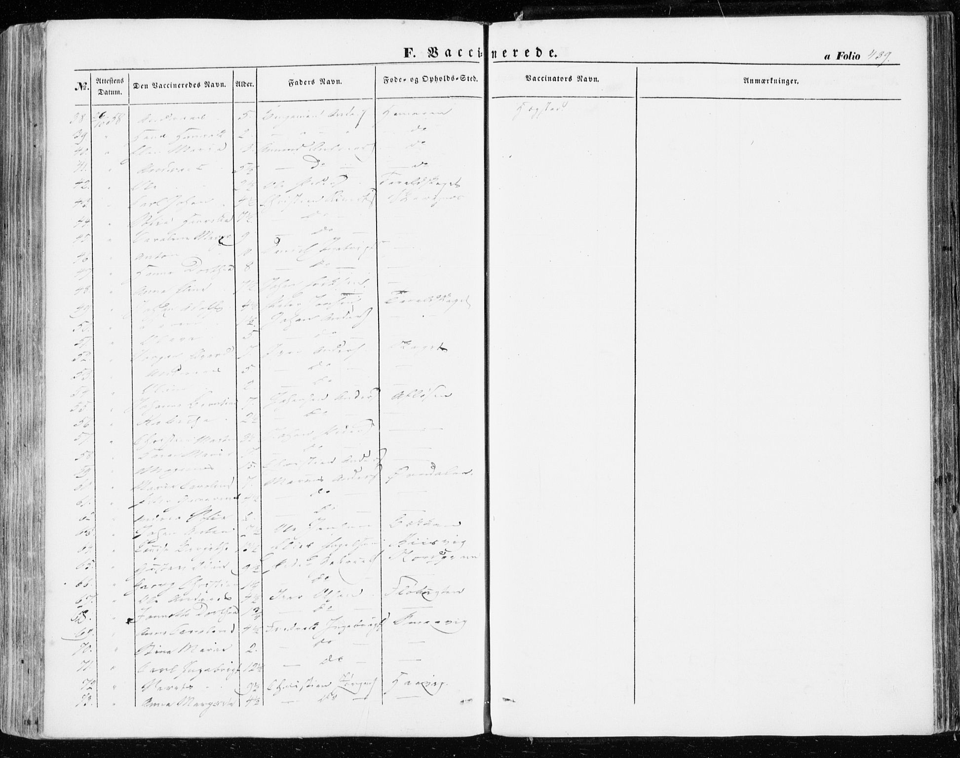 Ministerialprotokoller, klokkerbøker og fødselsregistre - Sør-Trøndelag, AV/SAT-A-1456/634/L0530: Parish register (official) no. 634A06, 1852-1860, p. 439