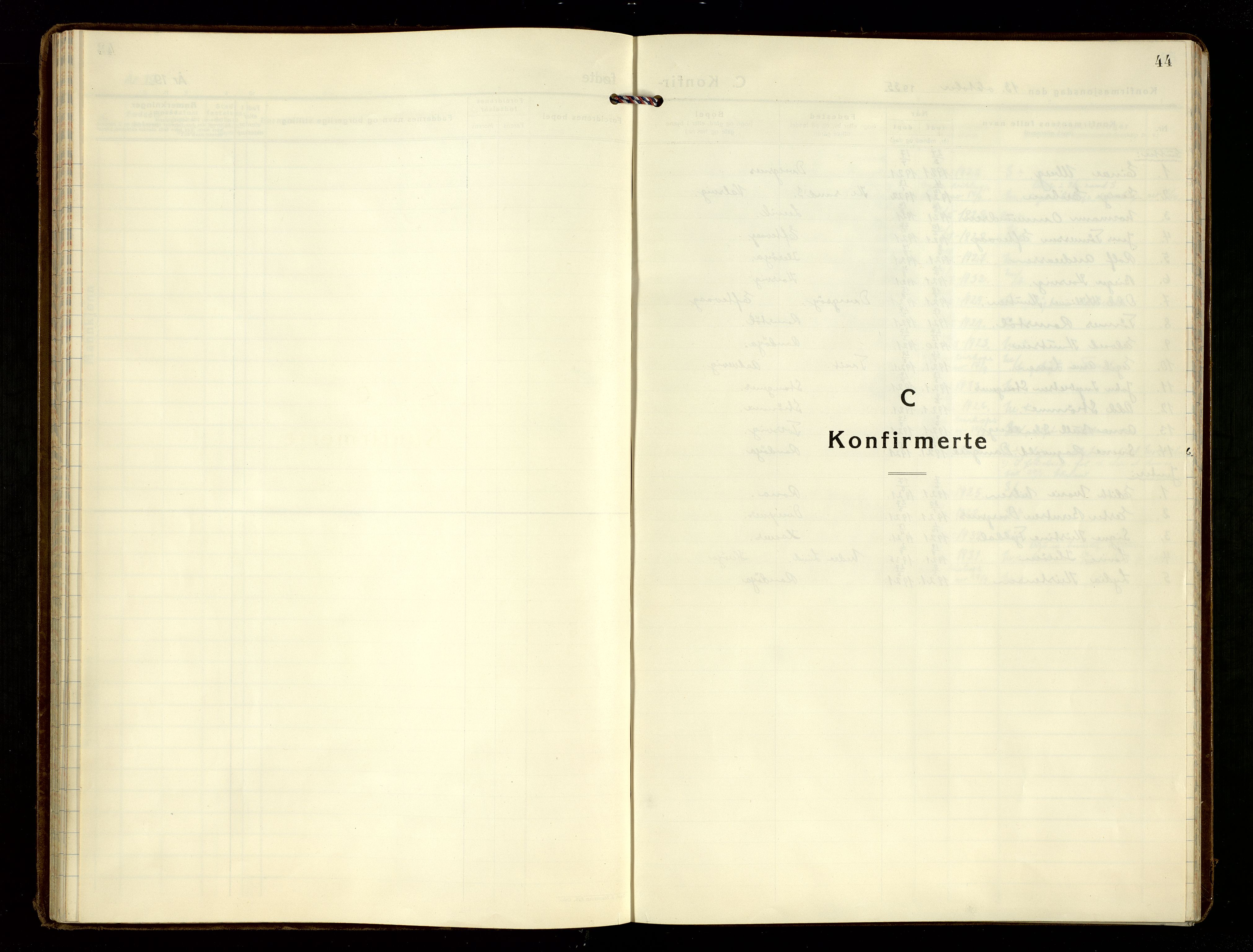 Oddernes sokneprestkontor, AV/SAK-1111-0033/F/Fa/Fab/L0005: Parish register (official) no. A 5, 1935-1954, p. 44