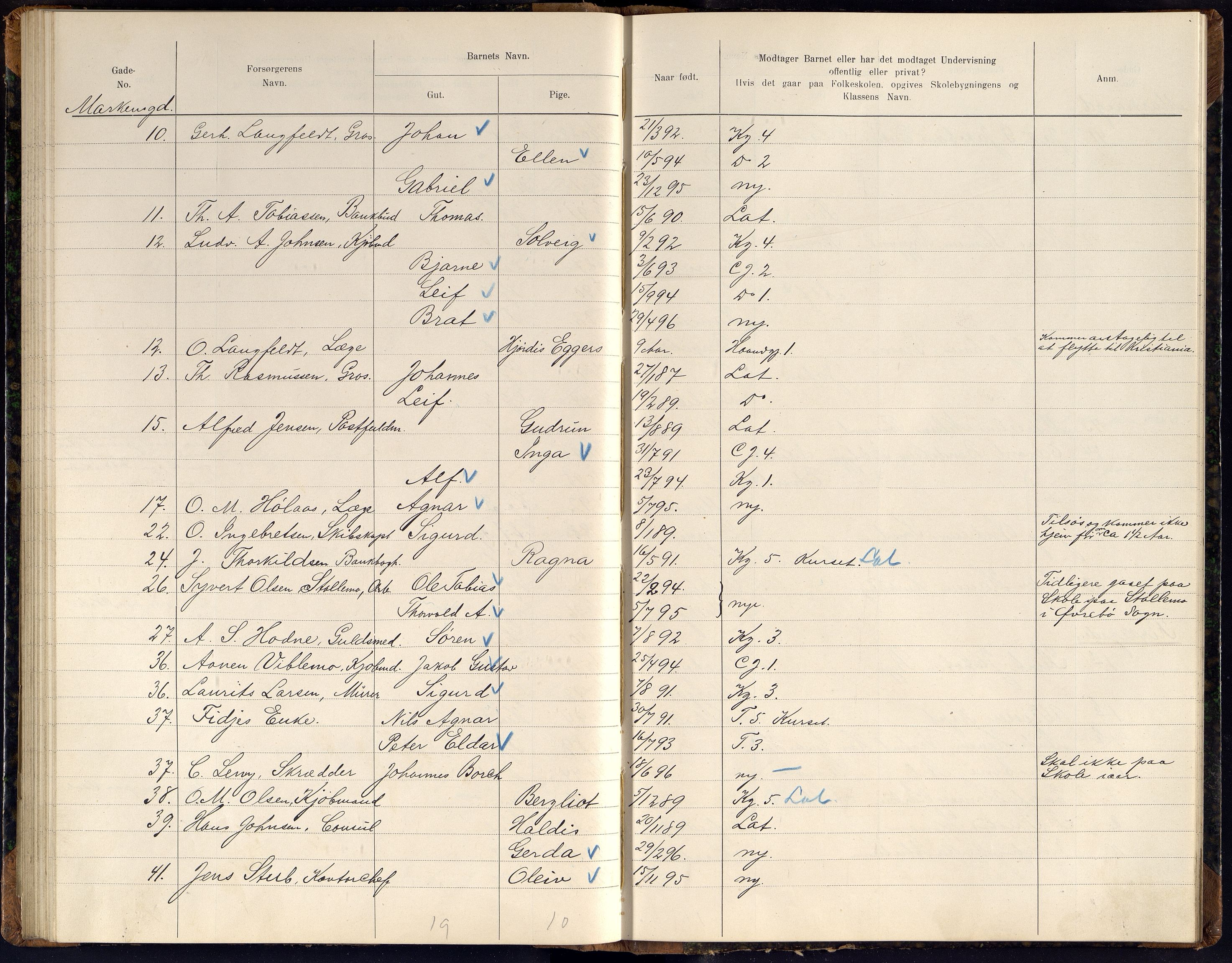 Kristiansand By - Skolekommisjonen/ -Styret, ARKSOR/1001KG510/J/Jb/L0011: Barnetelling, 1902, p. 131-132