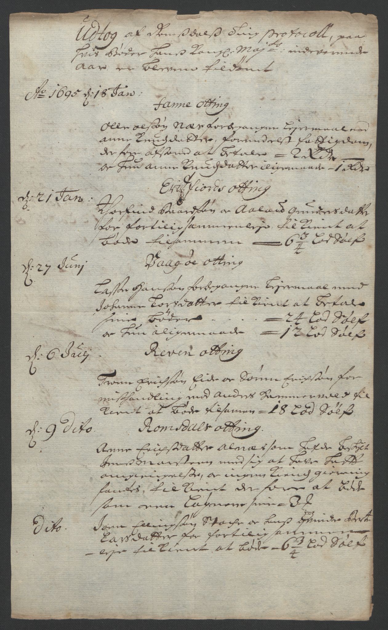 Rentekammeret inntil 1814, Reviderte regnskaper, Fogderegnskap, AV/RA-EA-4092/R55/L3652: Fogderegnskap Romsdal, 1695-1696, p. 125