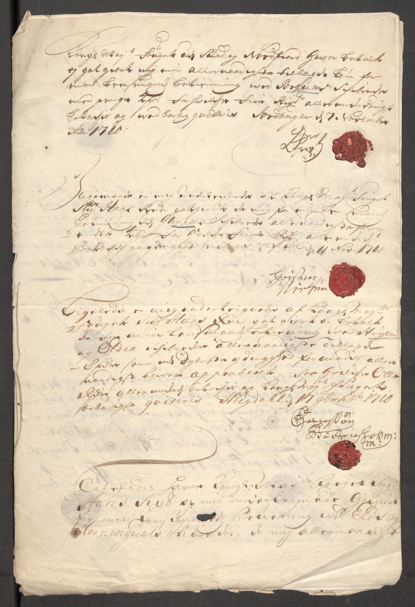 Rentekammeret inntil 1814, Reviderte regnskaper, Fogderegnskap, RA/EA-4092/R53/L3433: Fogderegnskap Sunn- og Nordfjord, 1710-1711, p. 169
