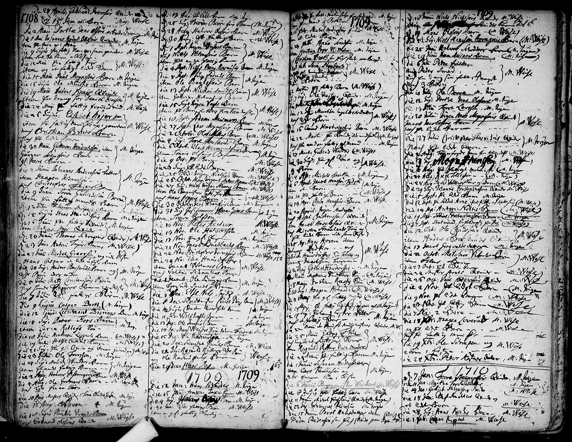 Kongsberg kirkebøker, AV/SAKO-A-22/F/Fa/L0001: Parish register (official) no. I 1, 1696-1720, p. 215-216