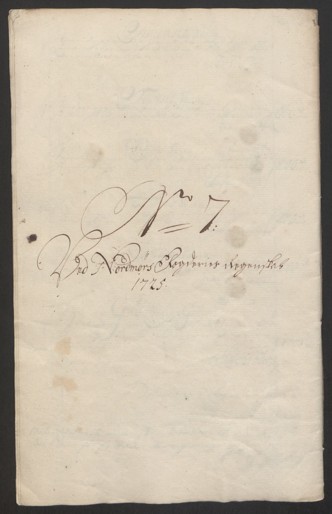 Rentekammeret inntil 1814, Reviderte regnskaper, Fogderegnskap, RA/EA-4092/R56/L3758: Fogderegnskap Nordmøre, 1725, p. 124