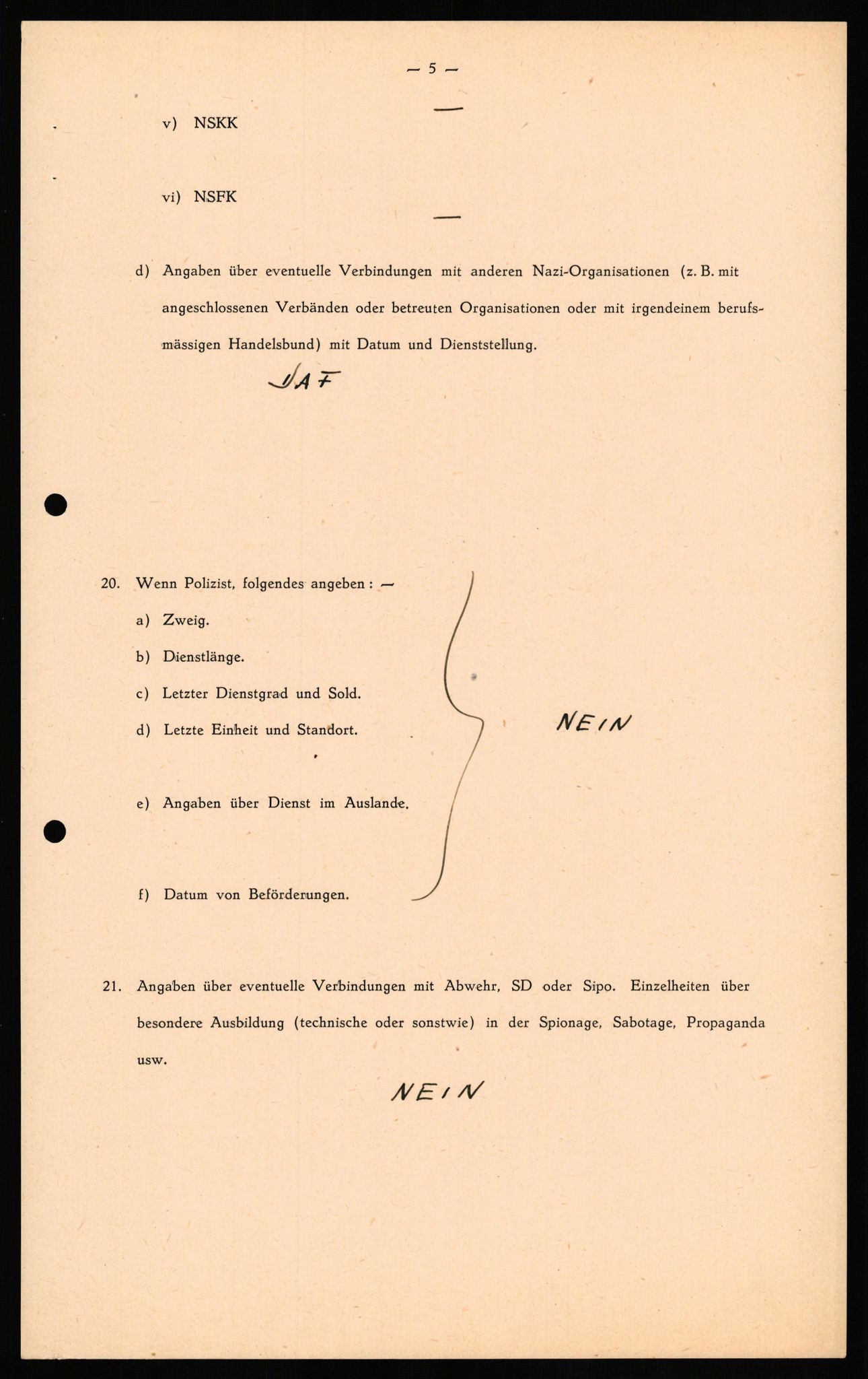 Forsvaret, Forsvarets overkommando II, AV/RA-RAFA-3915/D/Db/L0026: CI Questionaires. Tyske okkupasjonsstyrker i Norge. Tyskere., 1945-1946, p. 164