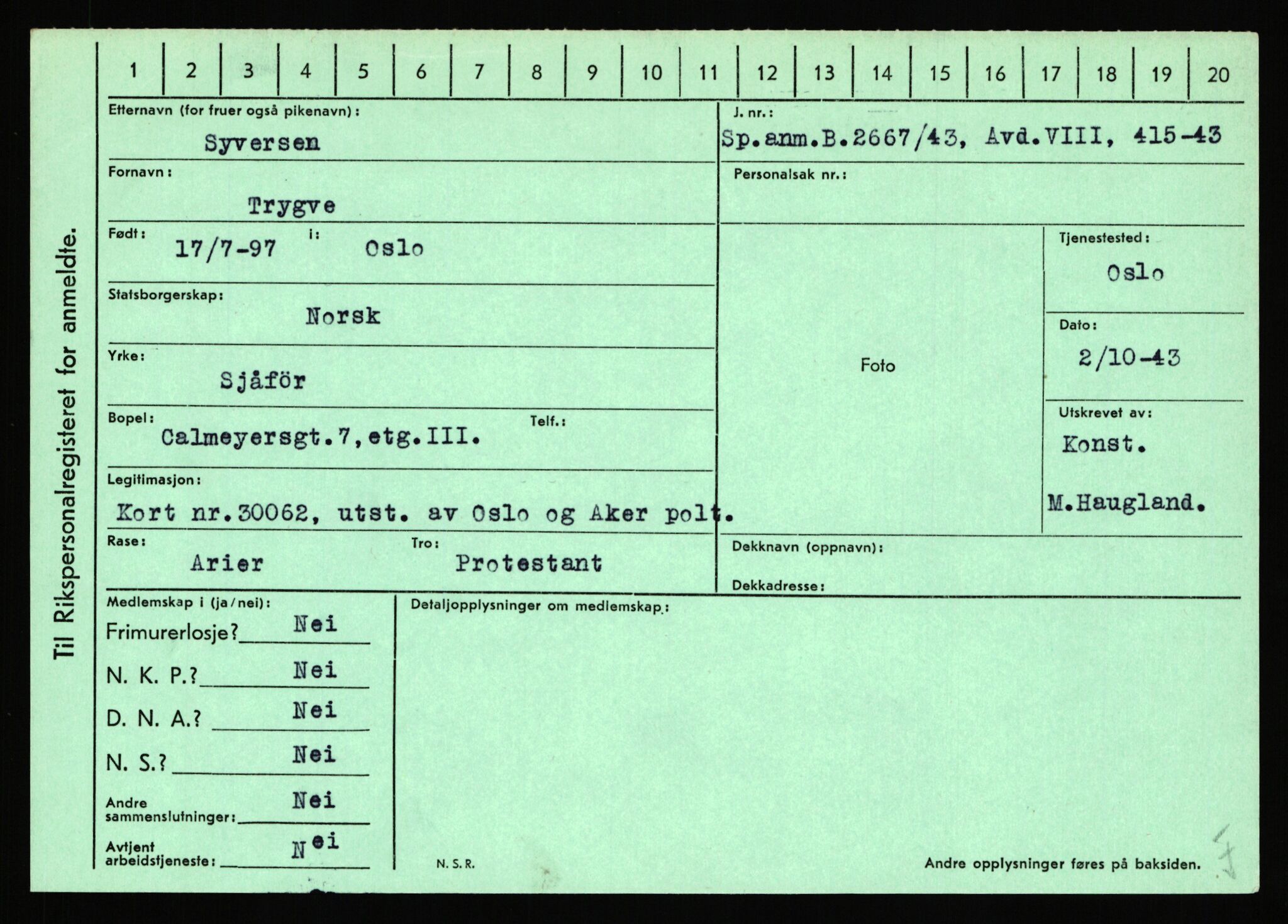 Statspolitiet - Hovedkontoret / Osloavdelingen, AV/RA-S-1329/C/Ca/L0015: Svea - Tøsse, 1943-1945, p. 879