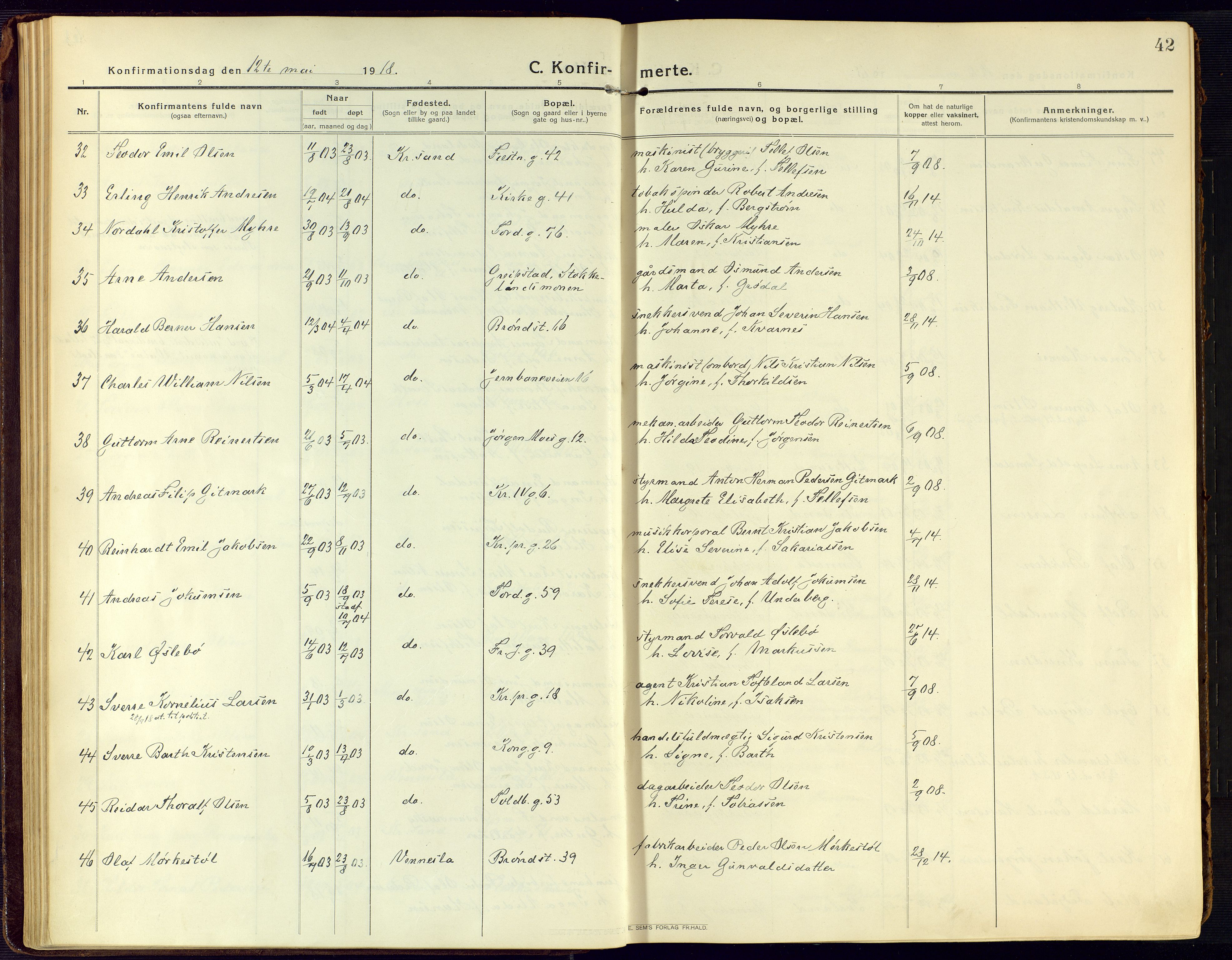 Kristiansand domprosti, SAK/1112-0006/F/Fa/L0026: Parish register (official) no. A 25, 1916-1928, p. 42
