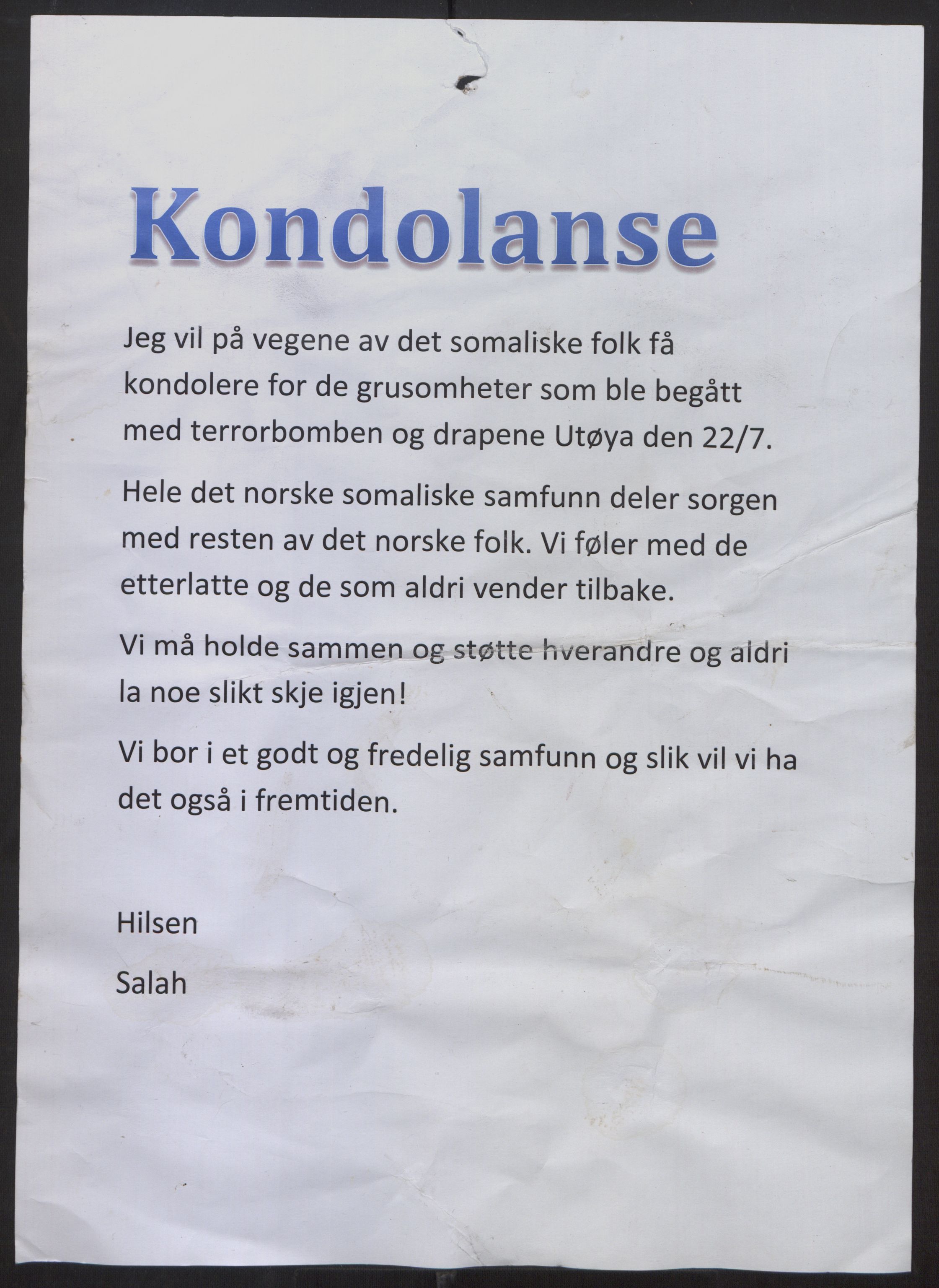 Minnemateriale etter 22.07.2011, RA/S-6313/00/A/L0001: Minnemateriale utvalgt for publisering i forbindelse med ettårsmarkeringen, 2011, p. 990