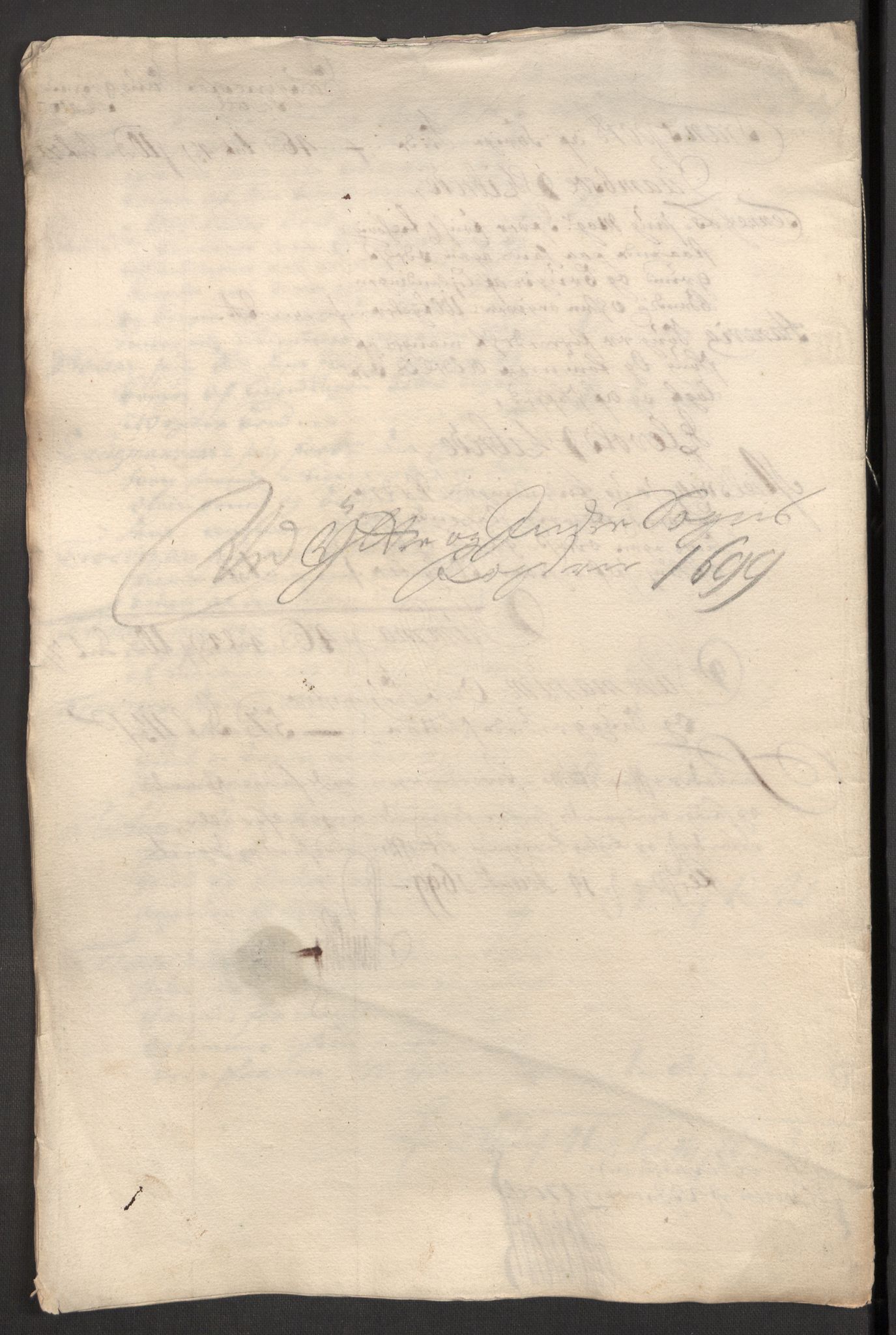 Rentekammeret inntil 1814, Reviderte regnskaper, Fogderegnskap, AV/RA-EA-4092/R52/L3310: Fogderegnskap Sogn, 1698-1699, p. 401