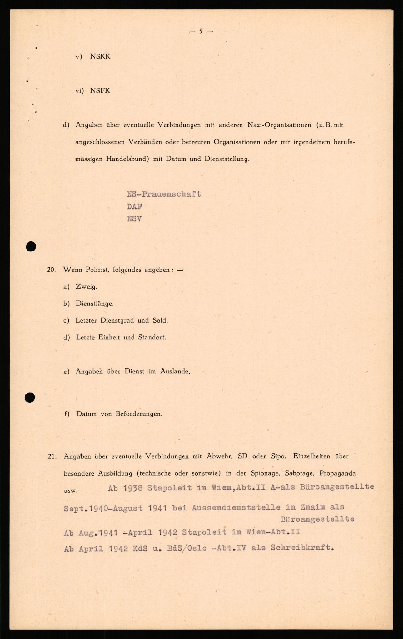 Forsvaret, Forsvarets overkommando II, AV/RA-RAFA-3915/D/Db/L0039: CI Questionaires. Tyske okkupasjonsstyrker i Norge. Østerrikere., 1945-1946, p. 380