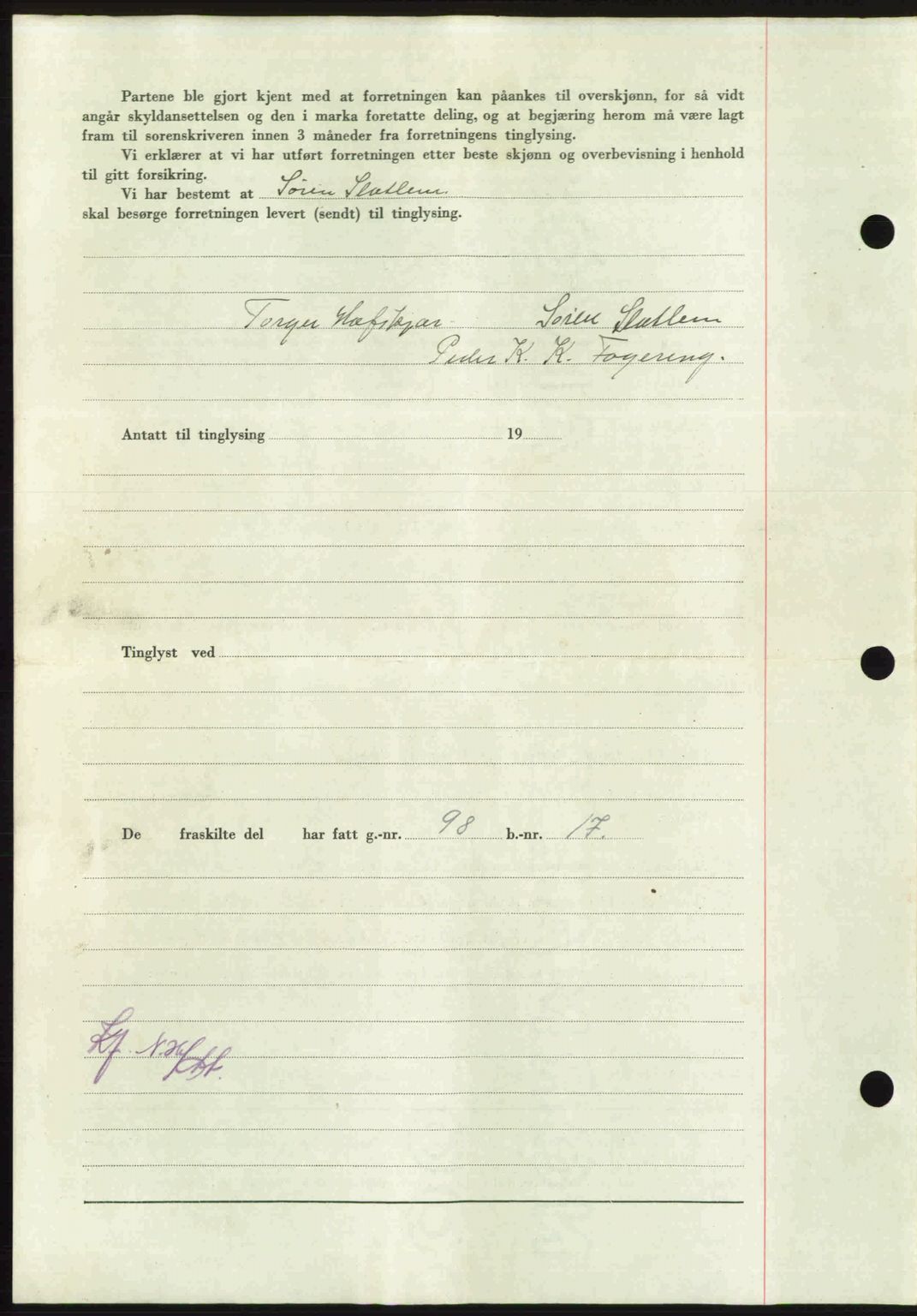 Nordmøre sorenskriveri, AV/SAT-A-4132/1/2/2Ca: Mortgage book no. A102, 1946-1946, Diary no: : 2052/1946