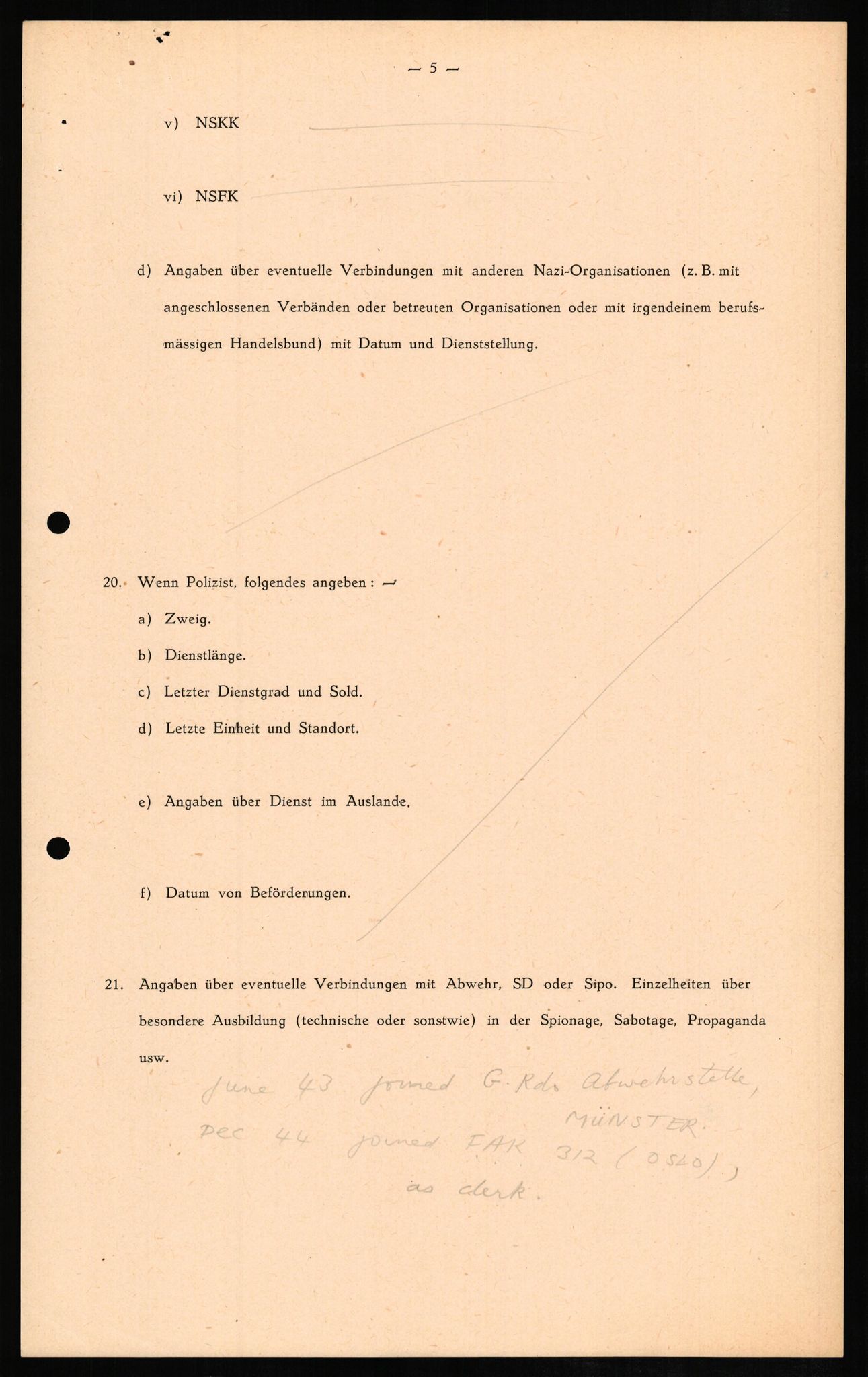 Forsvaret, Forsvarets overkommando II, AV/RA-RAFA-3915/D/Db/L0009: CI Questionaires. Tyske okkupasjonsstyrker i Norge. Tyskere., 1945-1946, p. 344