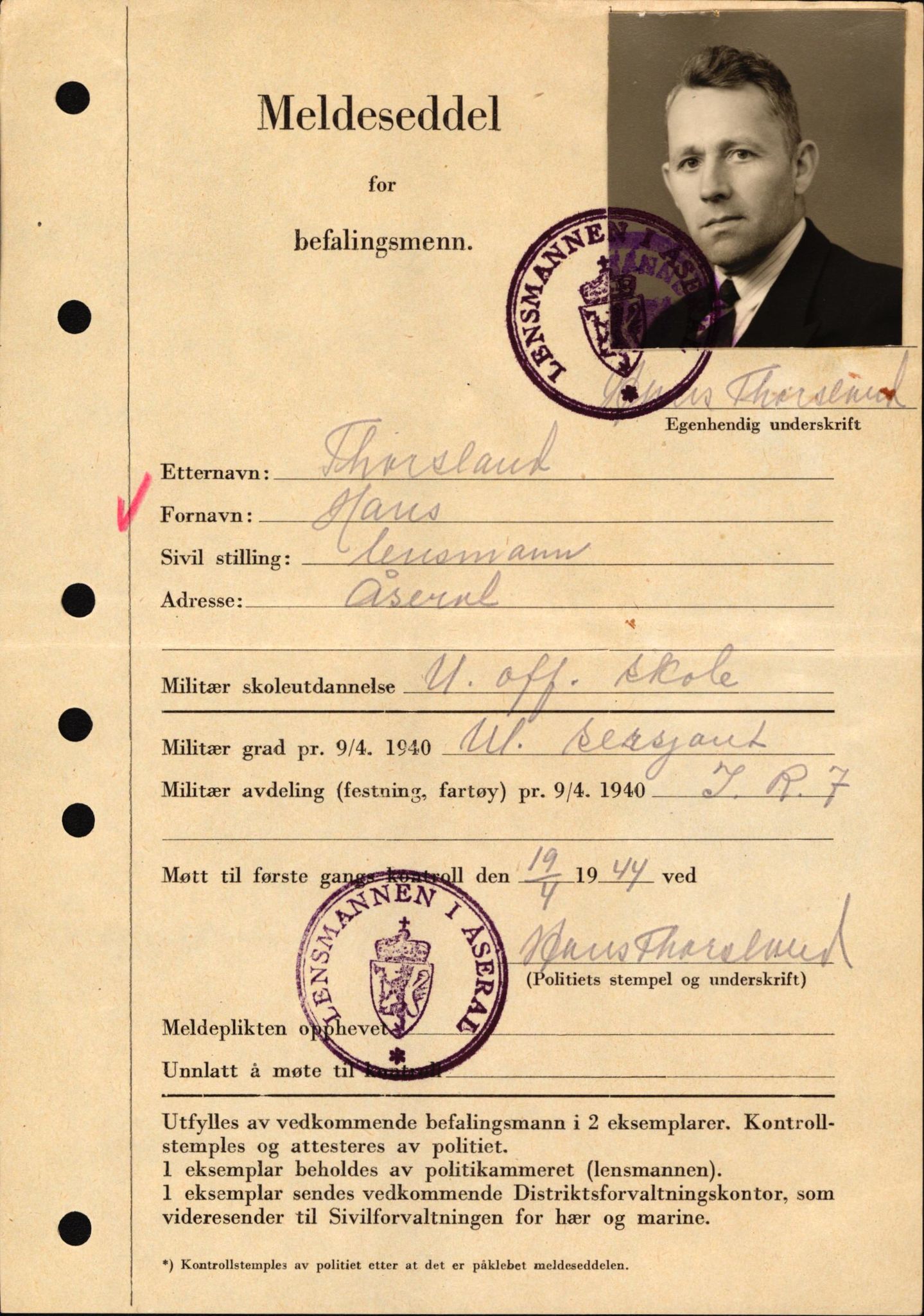 Forsvaret, Forsvarets krigshistoriske avdeling, AV/RA-RAFA-2017/Y/Yf/L0209: II-C-11-2121  -  Okkupasjonstiden.  Meldesedler for befal med foto og oppl. om militær grad 9. apr. 1940., 1944-1945, p. 1104