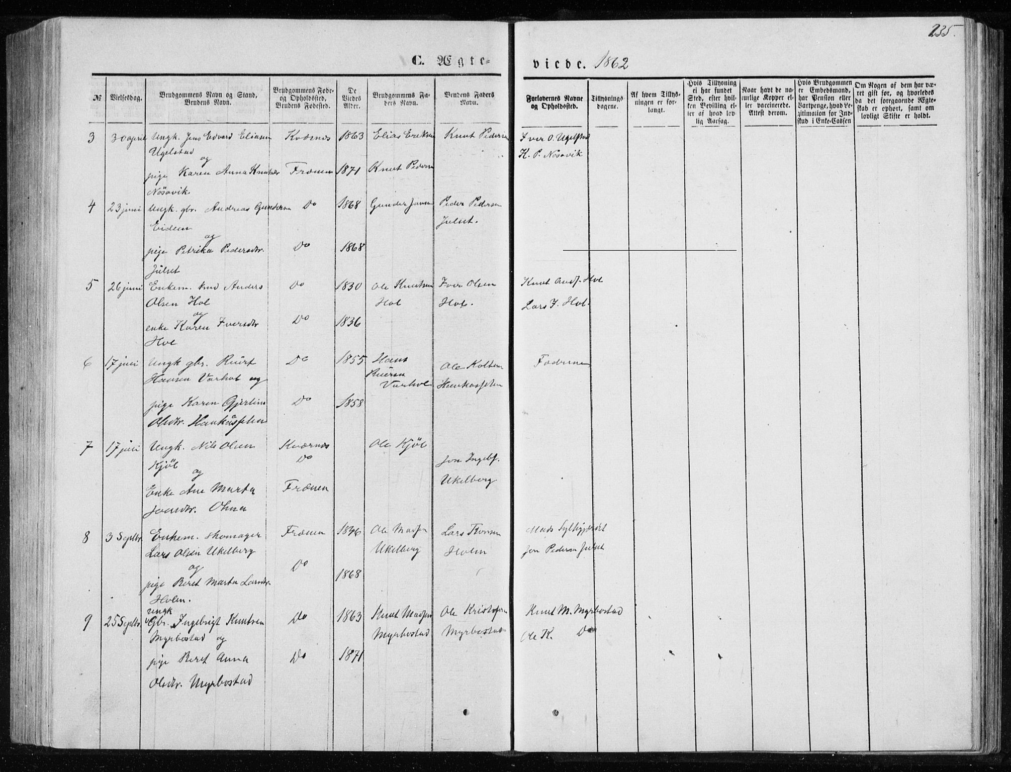 Ministerialprotokoller, klokkerbøker og fødselsregistre - Møre og Romsdal, SAT/A-1454/565/L0754: Parish register (copy) no. 565C03, 1870-1896, p. 235