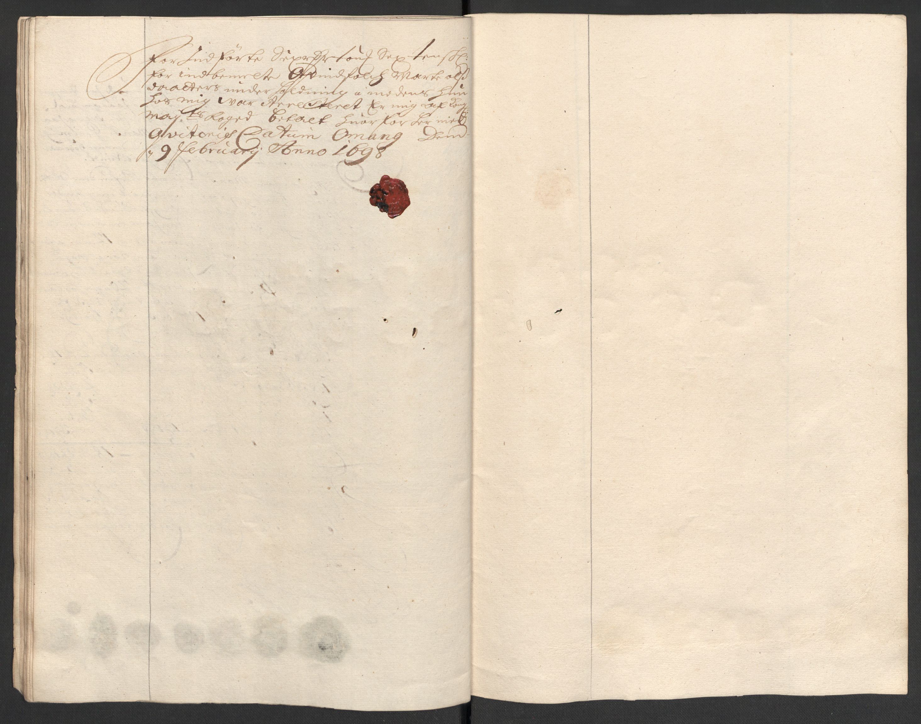 Rentekammeret inntil 1814, Reviderte regnskaper, Fogderegnskap, AV/RA-EA-4092/R16/L1037: Fogderegnskap Hedmark, 1697-1698, p. 100