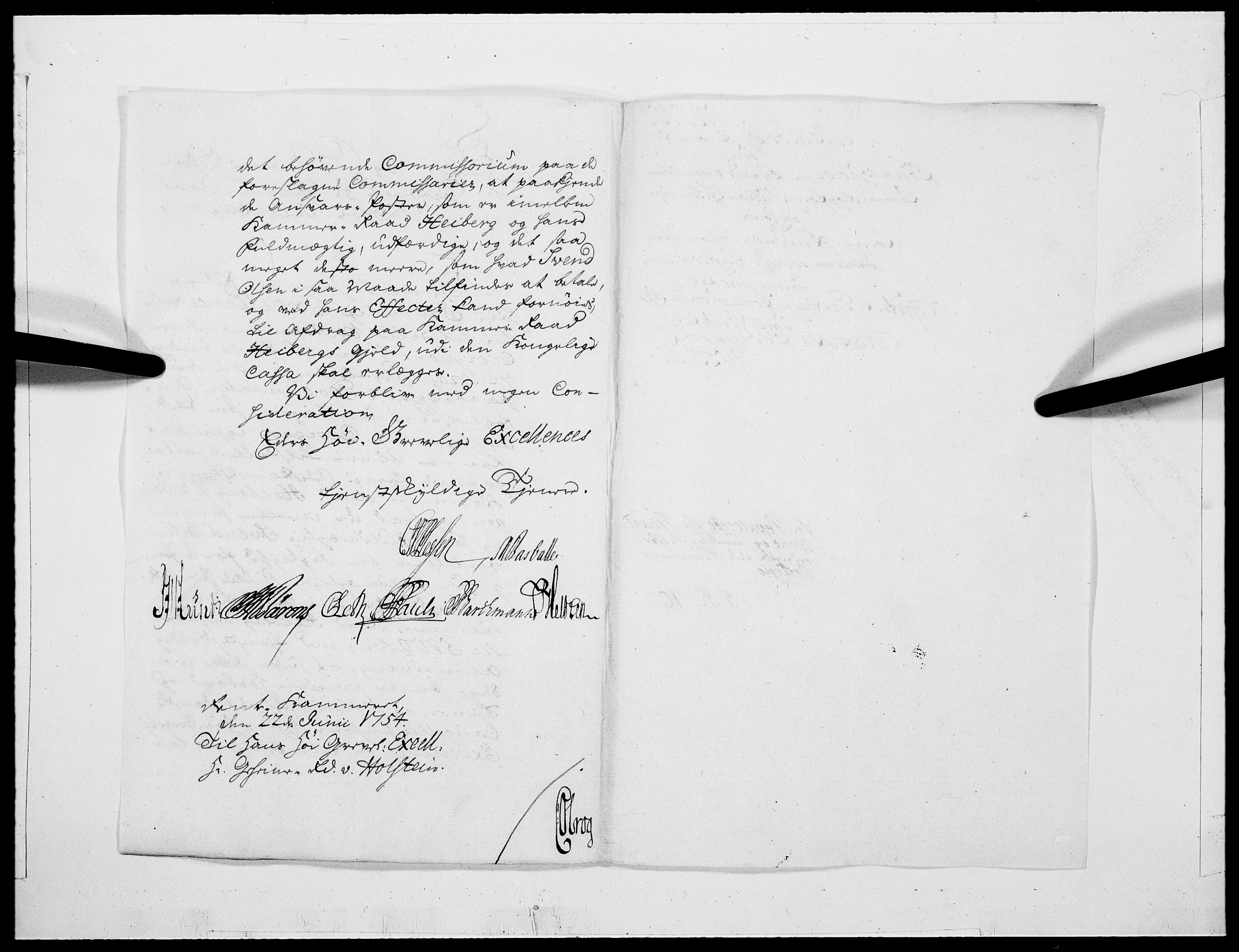Danske Kanselli 1572-1799, AV/RA-EA-3023/F/Fc/Fcc/Fcca/L0167: Norske innlegg 1572-1799, 1754, p. 29
