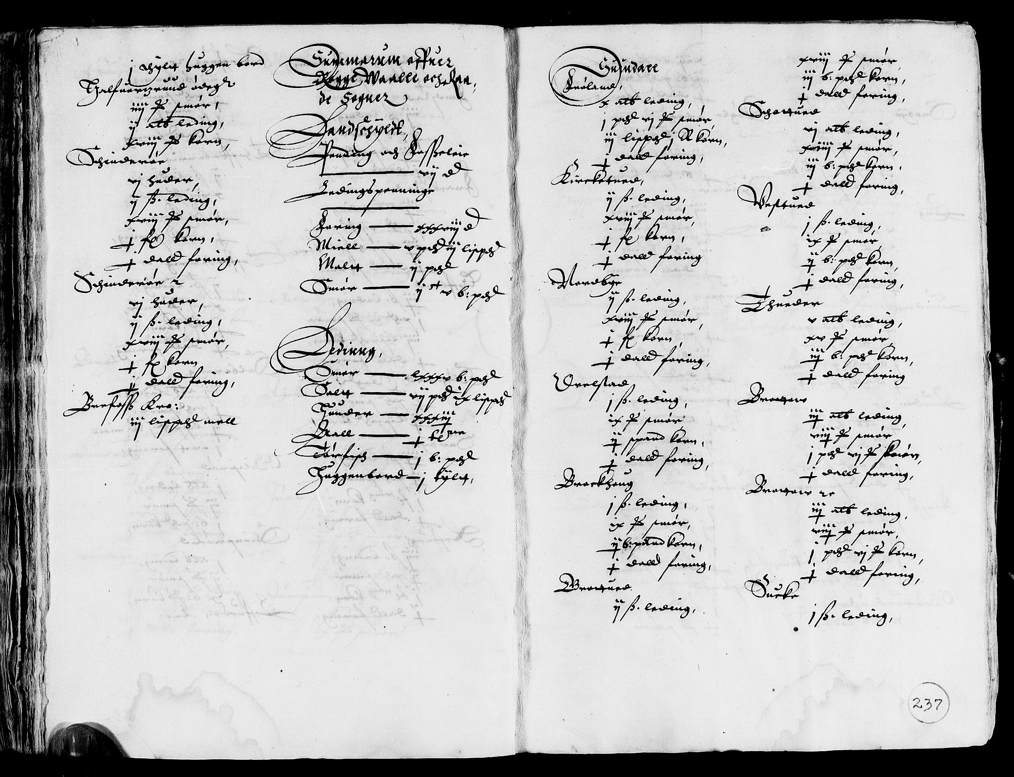 Rentekammeret inntil 1814, Reviderte regnskaper, Lensregnskaper, AV/RA-EA-5023/R/Rb/Rba/L0019: Akershus len, 1604-1605
