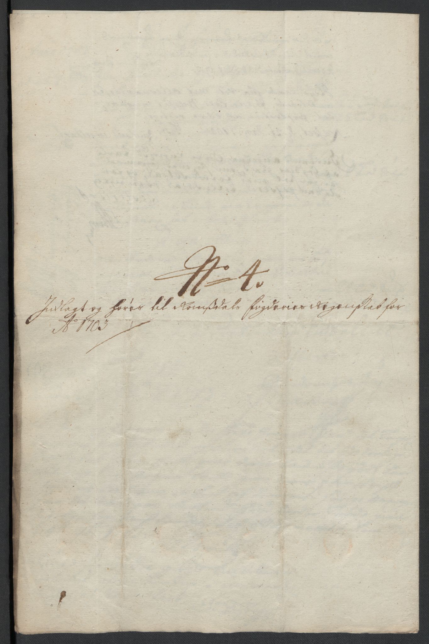 Rentekammeret inntil 1814, Reviderte regnskaper, Fogderegnskap, RA/EA-4092/R55/L3656: Fogderegnskap Romsdal, 1703-1705, p. 82