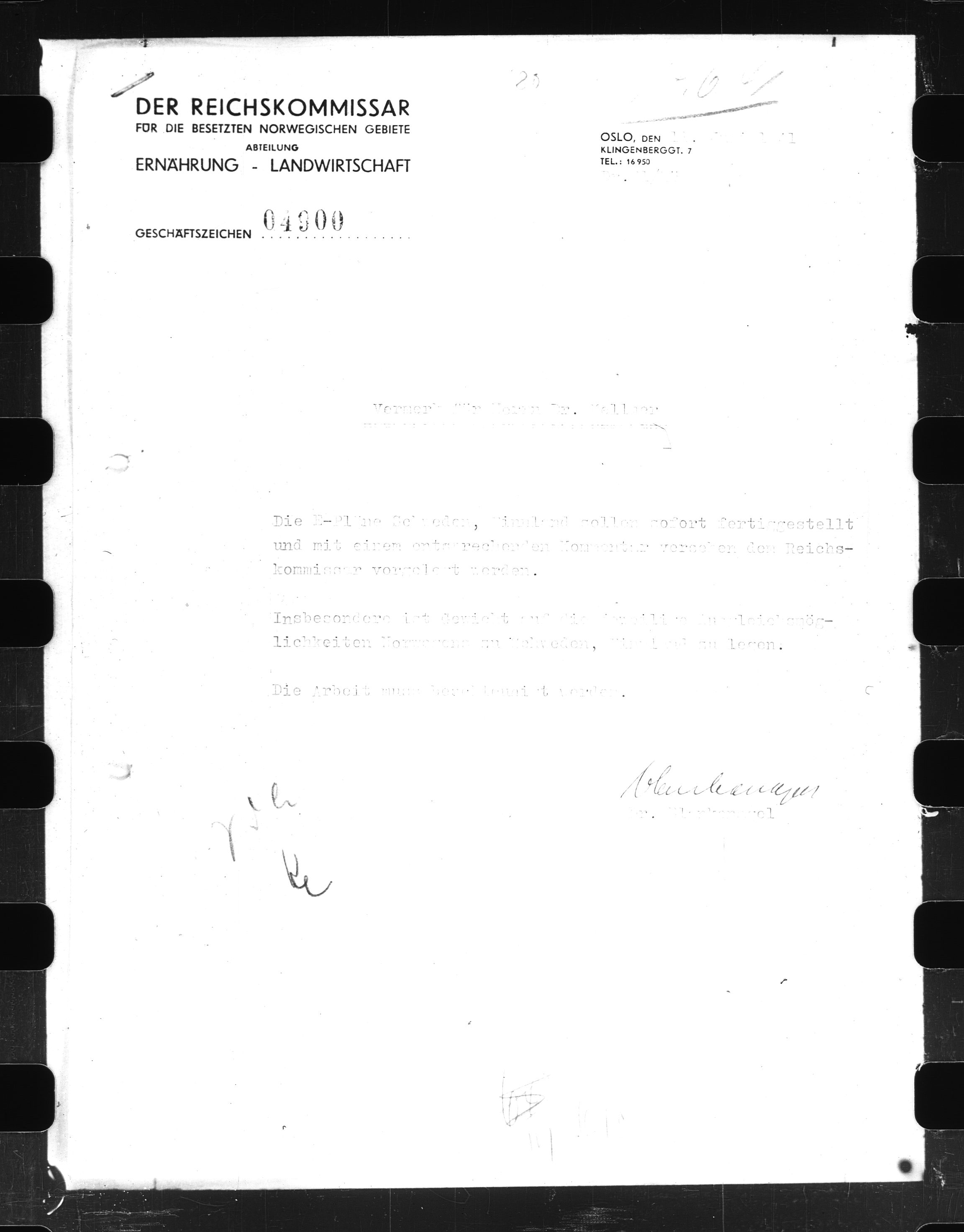 Documents Section, RA/RAFA-2200/V/L0061: Film med LMDC Serial Numbers, 1940-1945, p. 83