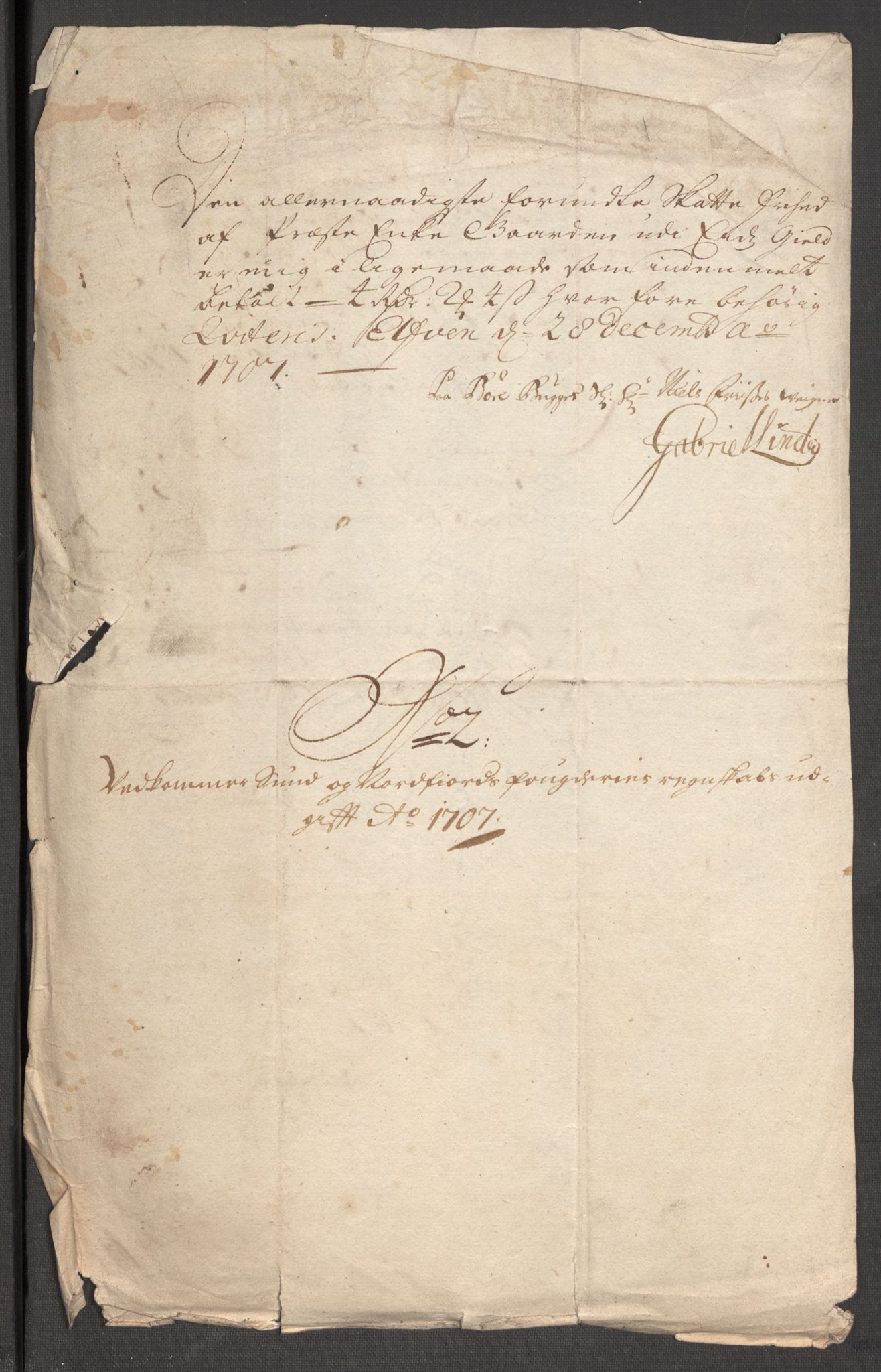 Rentekammeret inntil 1814, Reviderte regnskaper, Fogderegnskap, RA/EA-4092/R53/L3430: Fogderegnskap Sunn- og Nordfjord, 1706-1707, p. 361