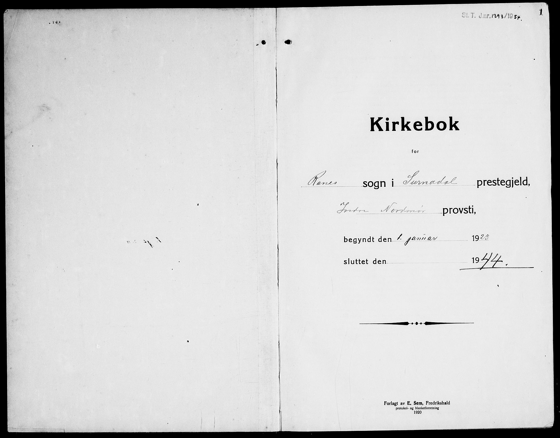 Ministerialprotokoller, klokkerbøker og fødselsregistre - Møre og Romsdal, AV/SAT-A-1454/596/L1060: Parish register (copy) no. 596C03, 1923-1944, p. 1