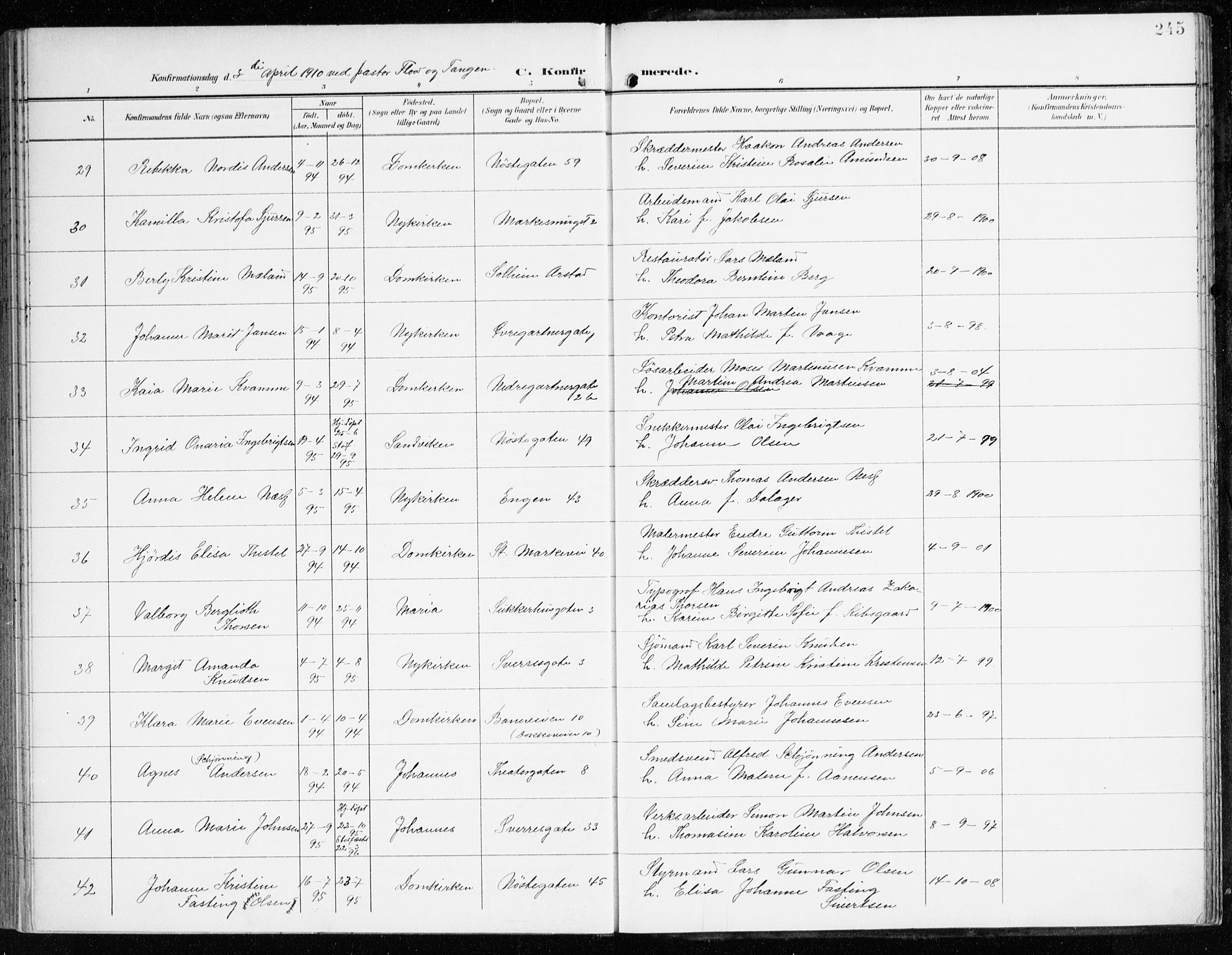 Domkirken sokneprestembete, AV/SAB-A-74801/H/Haa/L0031: Parish register (official) no. C 6, 1898-1915, p. 245