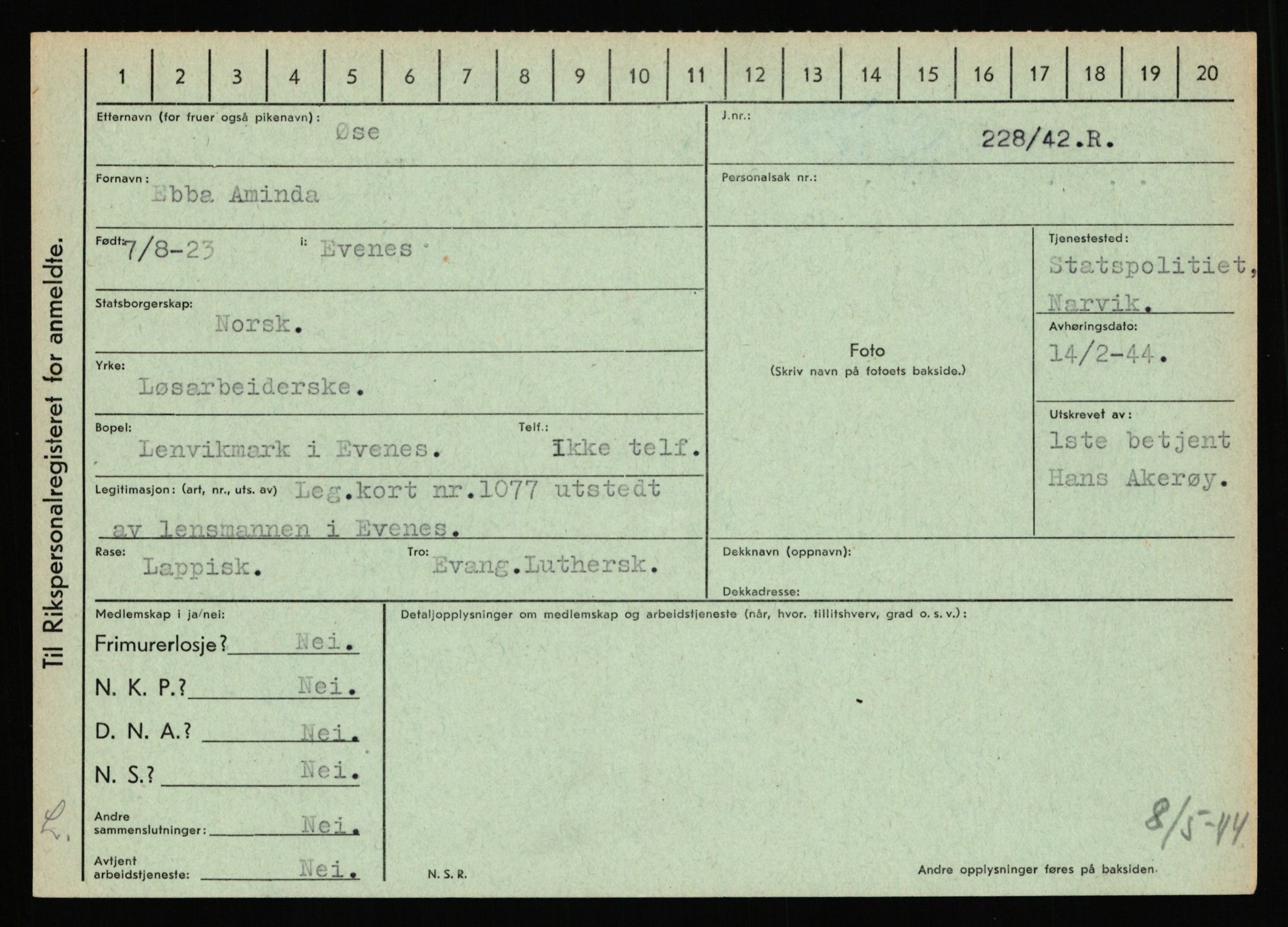 Statspolitiet - Hovedkontoret / Osloavdelingen, AV/RA-S-1329/C/Ca/L0016: Uberg - Øystese, 1943-1945, p. 3679