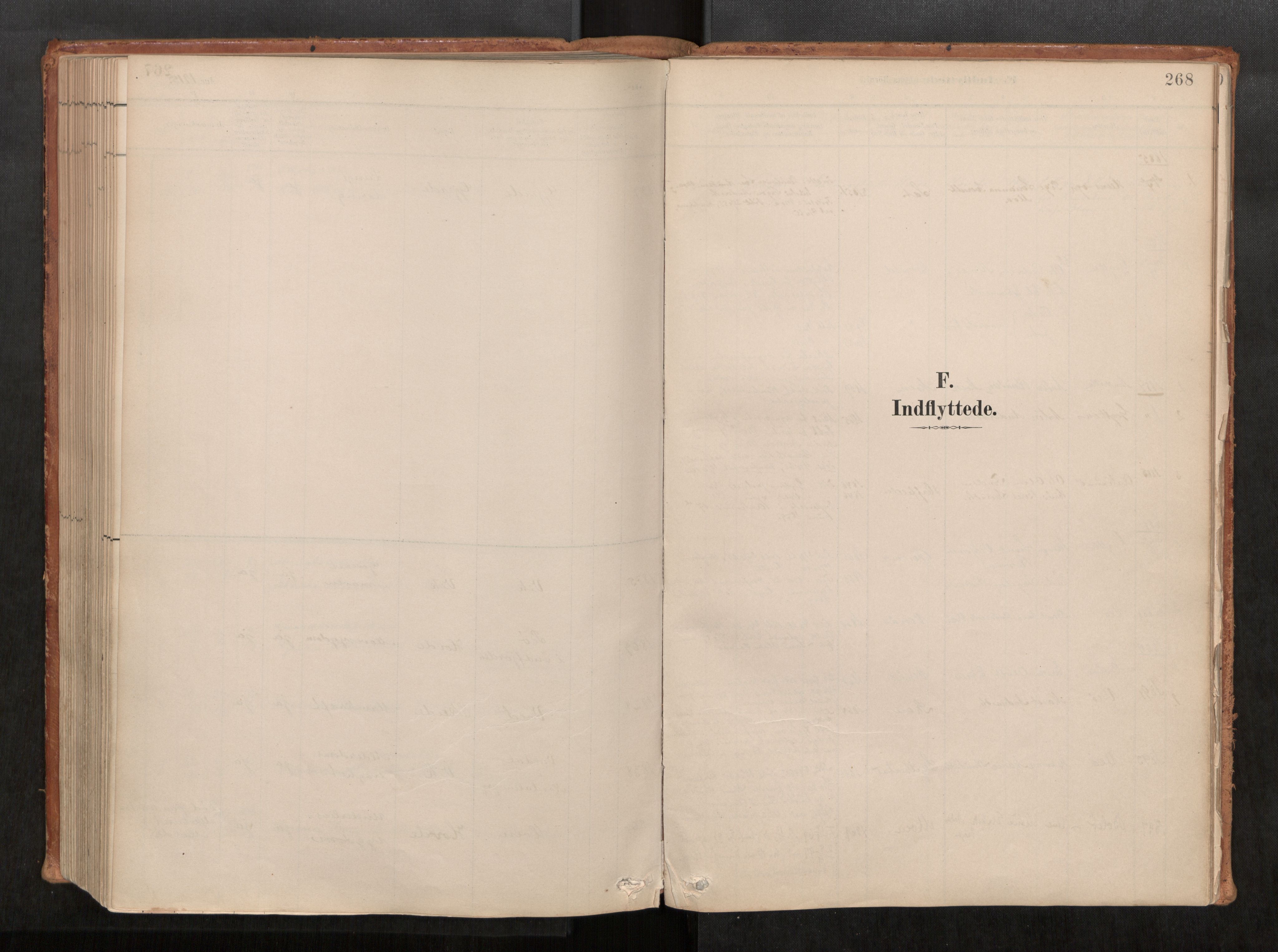Ministerialprotokoller, klokkerbøker og fødselsregistre - Møre og Romsdal, SAT/A-1454/543/L0568: Parish register (official) no. 543A03, 1885-1915, p. 268
