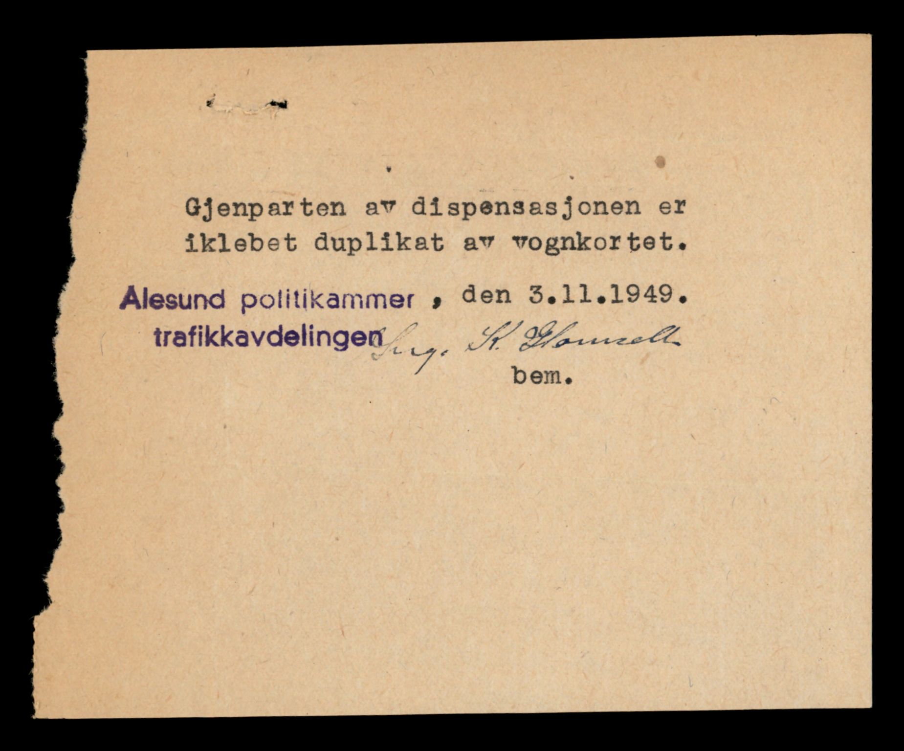 Møre og Romsdal vegkontor - Ålesund trafikkstasjon, AV/SAT-A-4099/F/Fe/L0010: Registreringskort for kjøretøy T 1050 - T 1169, 1927-1998, p. 1558