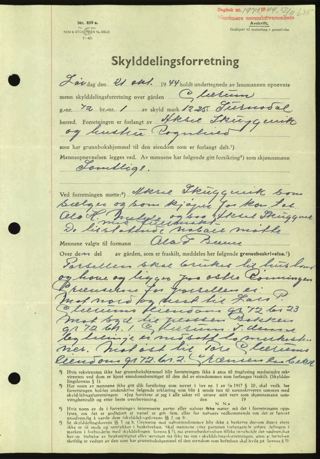 Nordmøre sorenskriveri, AV/SAT-A-4132/1/2/2Ca: Mortgage book no. A98, 1944-1944, Diary no: : 1972/1944