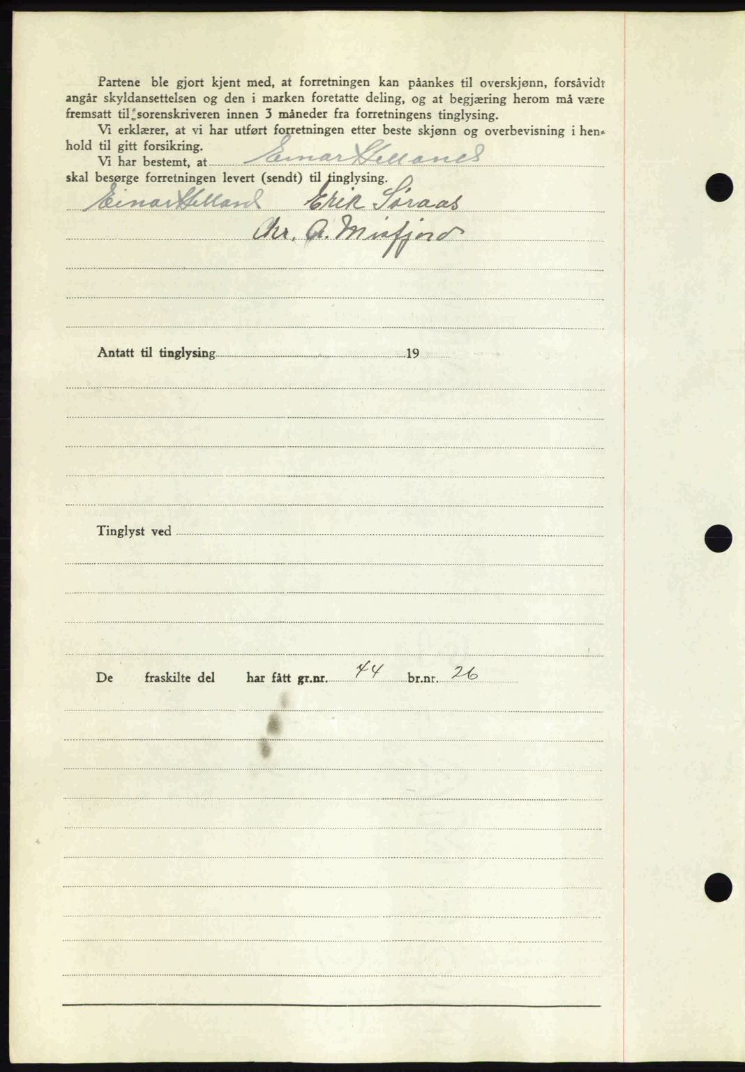 Romsdal sorenskriveri, AV/SAT-A-4149/1/2/2C: Mortgage book no. A14, 1943-1943, Diary no: : 1553/1943