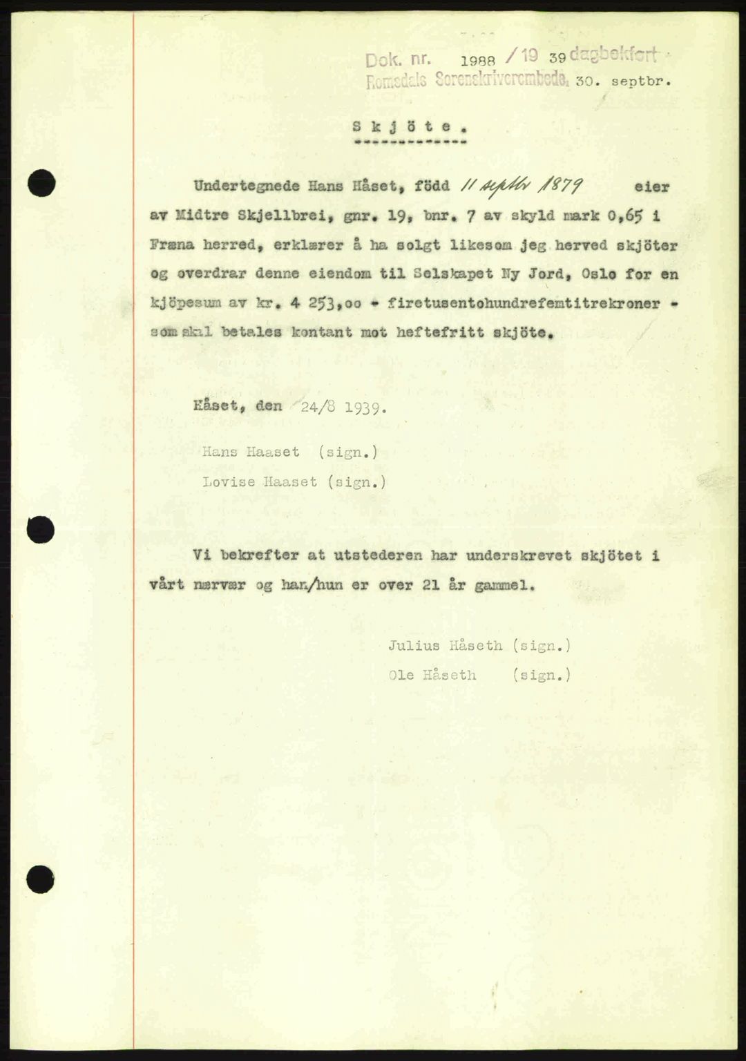 Romsdal sorenskriveri, AV/SAT-A-4149/1/2/2C: Mortgage book no. A7, 1939-1939, Diary no: : 1988/1939