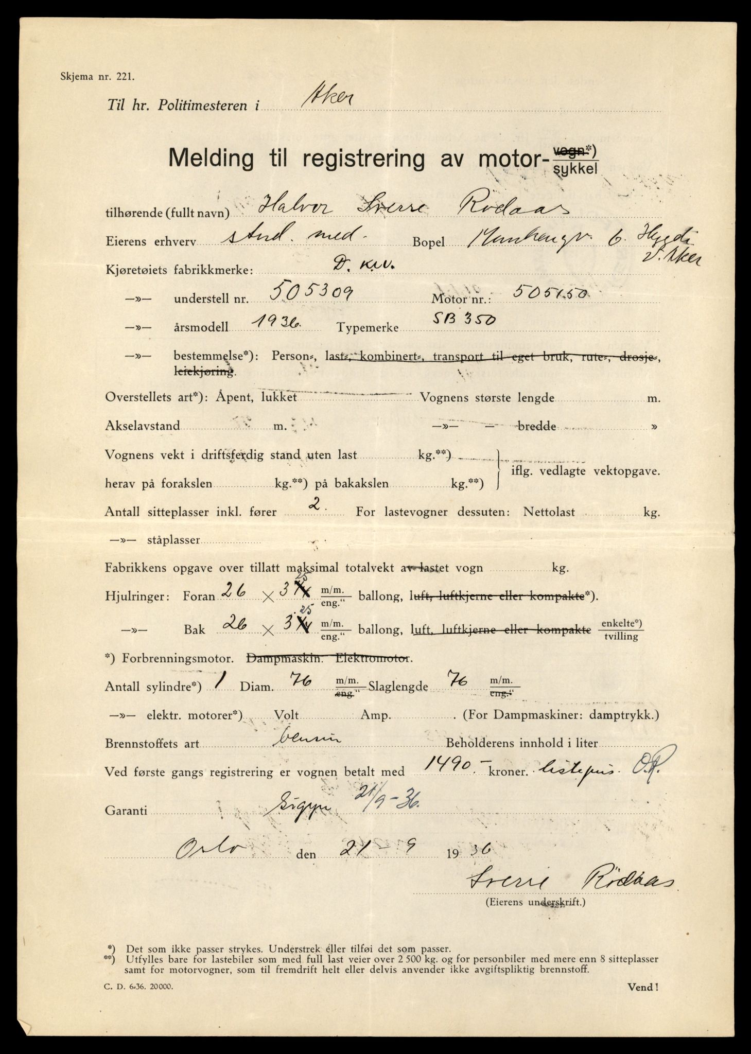 Møre og Romsdal vegkontor - Ålesund trafikkstasjon, AV/SAT-A-4099/F/Fe/L0026: Registreringskort for kjøretøy T 11046 - T 11160, 1927-1998, p. 3151