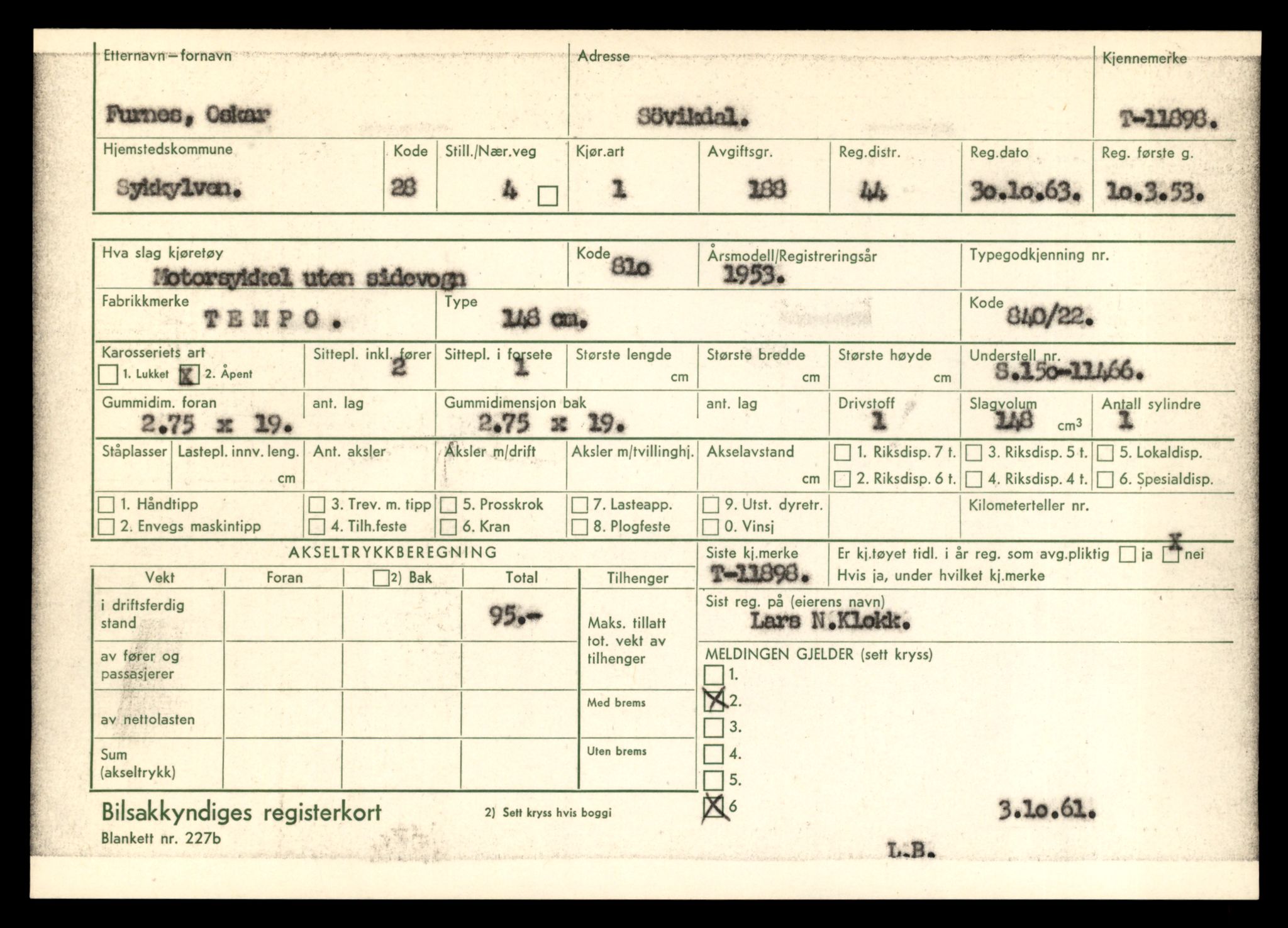 Møre og Romsdal vegkontor - Ålesund trafikkstasjon, AV/SAT-A-4099/F/Fe/L0031: Registreringskort for kjøretøy T 11800 - T 11996, 1927-1998, p. 1783