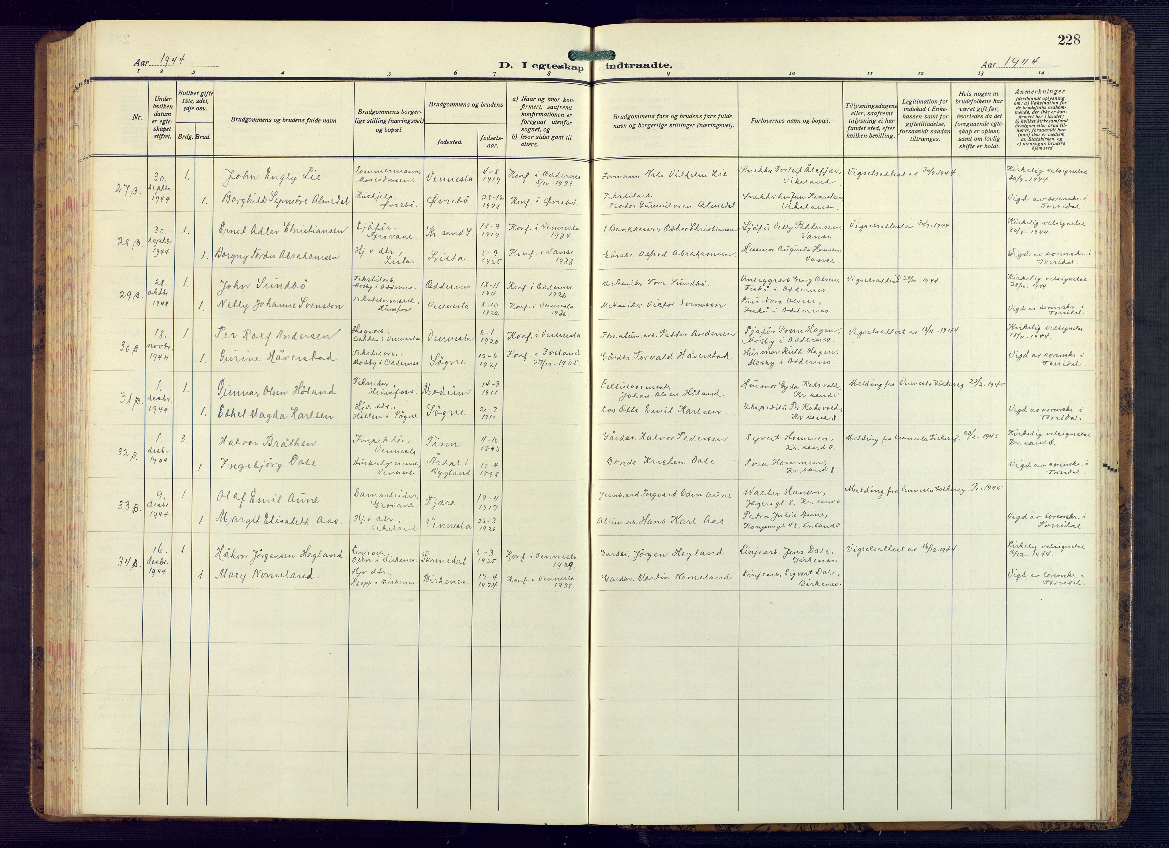 Vennesla sokneprestkontor, AV/SAK-1111-0045/Fb/Fbb/L0008: Parish register (copy) no. B 8, 1934-1947, p. 228