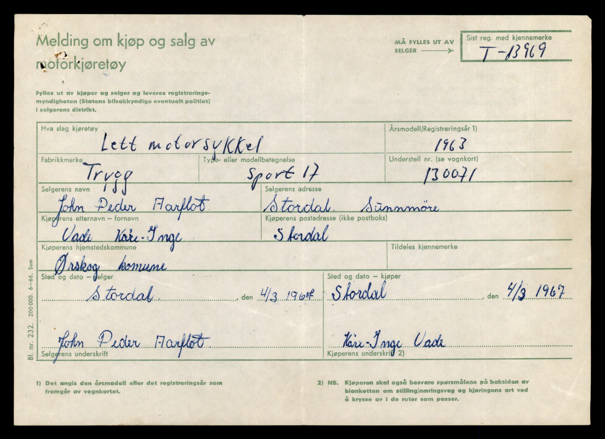 Møre og Romsdal vegkontor - Ålesund trafikkstasjon, AV/SAT-A-4099/F/Fe/L0042: Registreringskort for kjøretøy T 13906 - T 14079, 1927-1998, p. 1015
