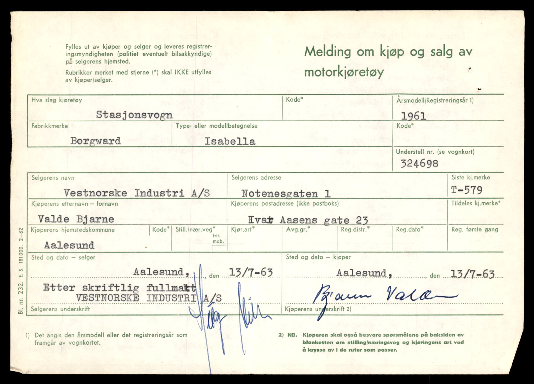 Møre og Romsdal vegkontor - Ålesund trafikkstasjon, AV/SAT-A-4099/F/Fe/L0006: Registreringskort for kjøretøy T 547 - T 650, 1927-1998, p. 1023