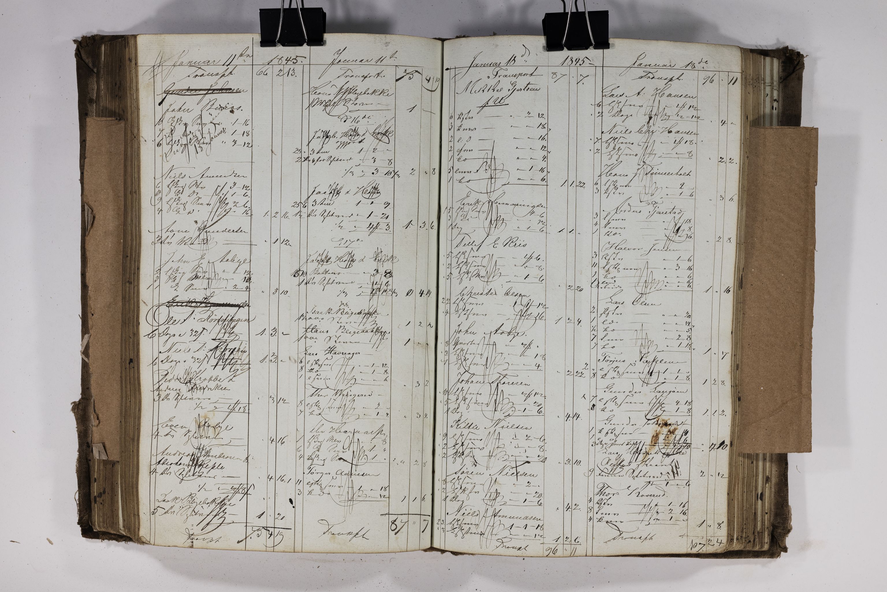 Blehr/ Kjellestad, TEMU/TGM-A-1212/R/Ra/L0003: Hugste bog, 1842-1846, p. 186