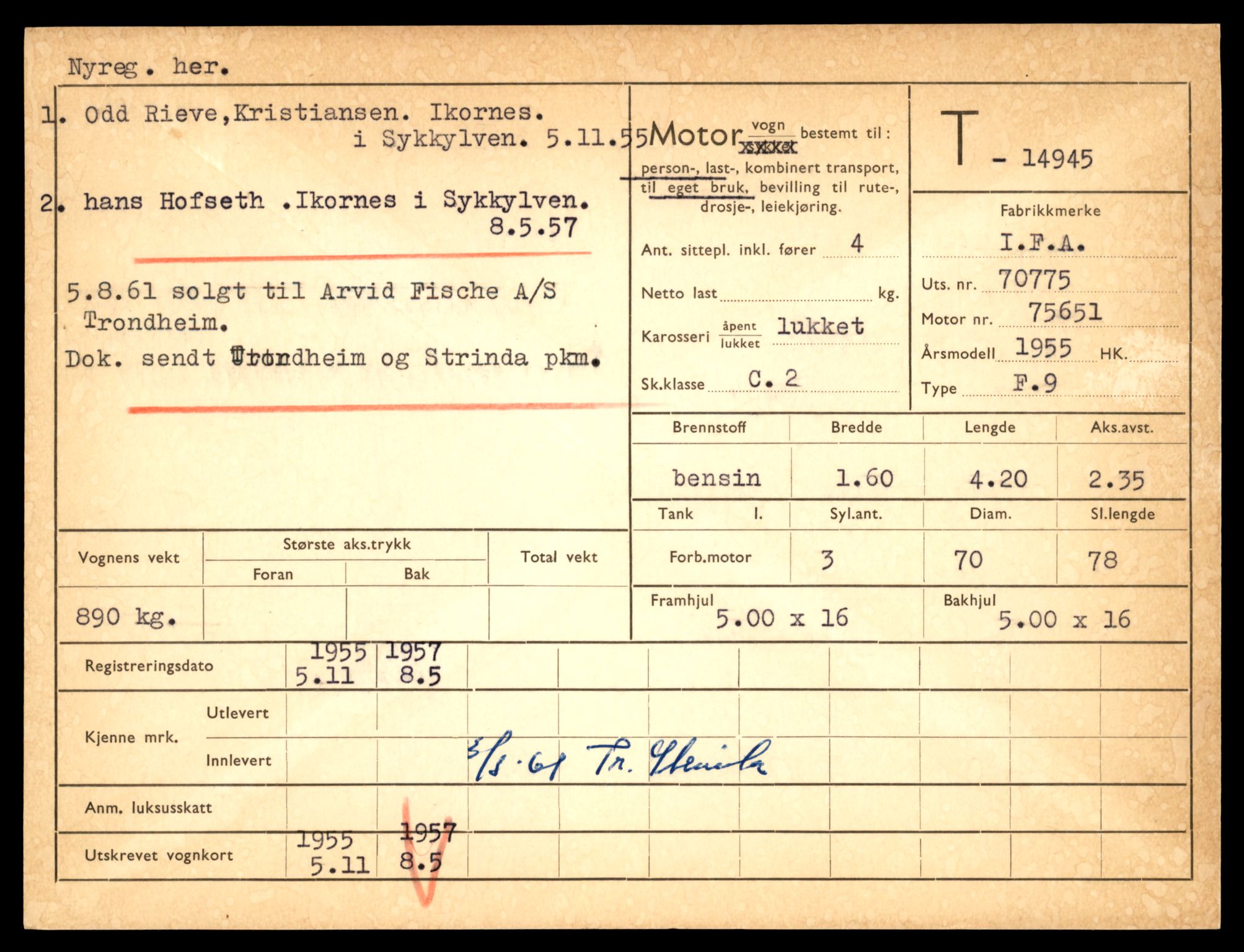 Møre og Romsdal vegkontor - Ålesund trafikkstasjon, AV/SAT-A-4099/F/Fe/L0049: Registreringskort for kjøretøy T 14864 - T 18613, 1927-1998, p. 1887