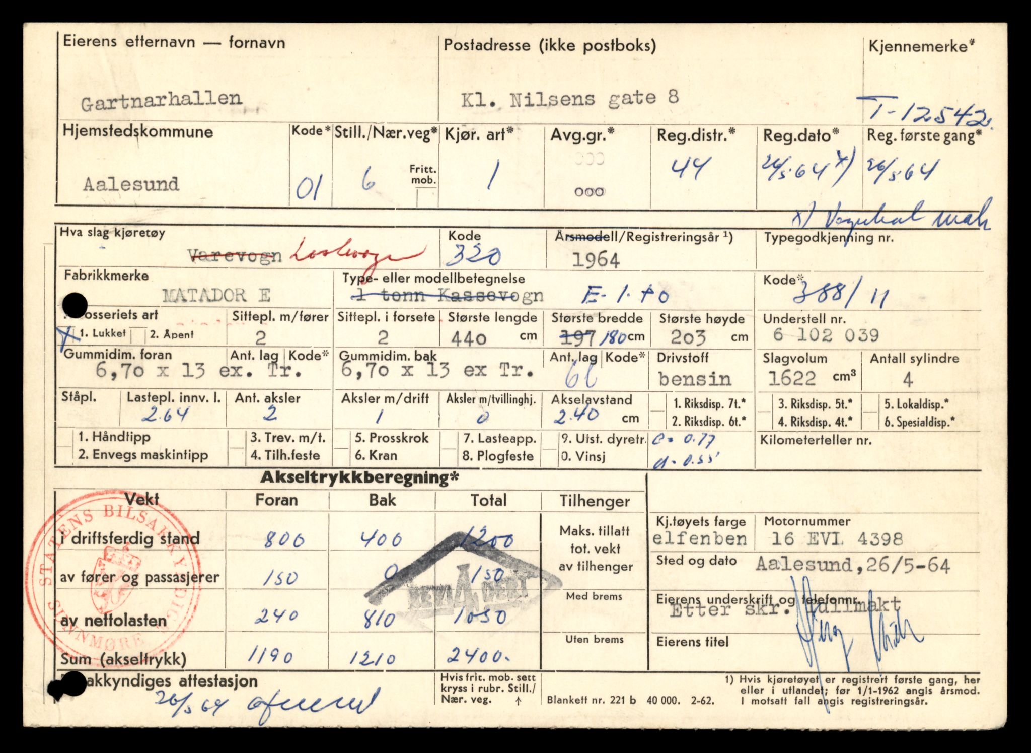 Møre og Romsdal vegkontor - Ålesund trafikkstasjon, AV/SAT-A-4099/F/Fe/L0034: Registreringskort for kjøretøy T 12500 - T 12652, 1927-1998, p. 764