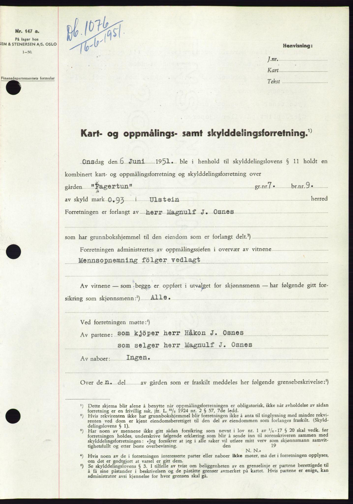 Søre Sunnmøre sorenskriveri, AV/SAT-A-4122/1/2/2C/L0089: Mortgage book no. 15A, 1951-1951, Diary no: : 1076/1951