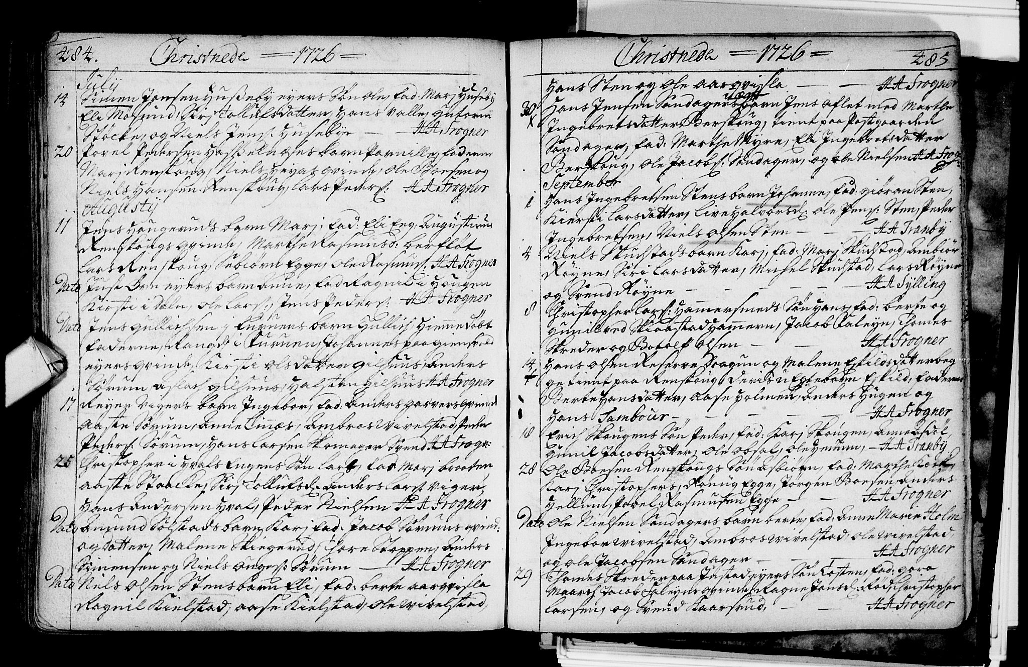 Lier kirkebøker, AV/SAKO-A-230/F/Fa/L0002: Parish register (official) no. I 2, 1701-1726, p. 484-485