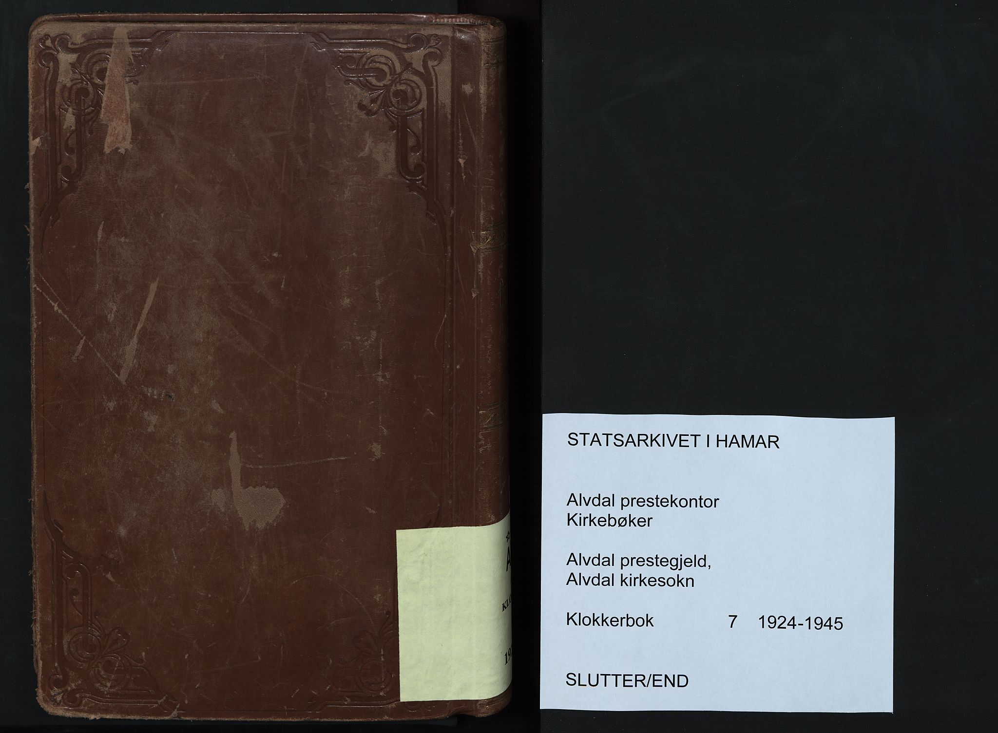 Alvdal prestekontor, AV/SAH-PREST-060/H/Ha/Hab/L0007: Parish register (copy) no. 7, 1924-1945, p. 254