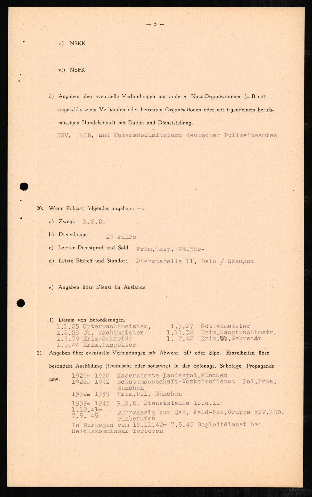 Forsvaret, Forsvarets overkommando II, RA/RAFA-3915/D/Db/L0002: CI Questionaires. Tyske okkupasjonsstyrker i Norge. Tyskere., 1945-1946, p. 136
