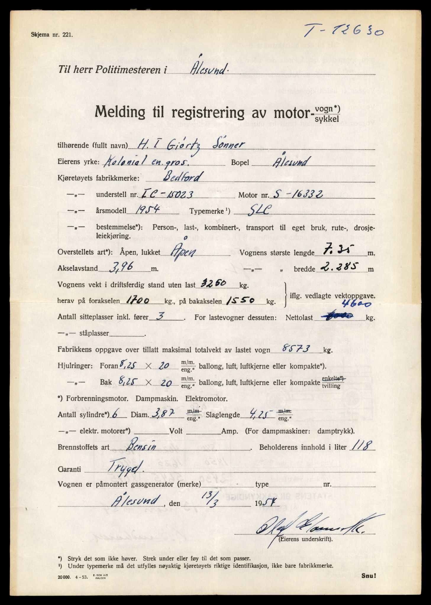 Møre og Romsdal vegkontor - Ålesund trafikkstasjon, AV/SAT-A-4099/F/Fe/L0034: Registreringskort for kjøretøy T 12500 - T 12652, 1927-1998, p. 2564