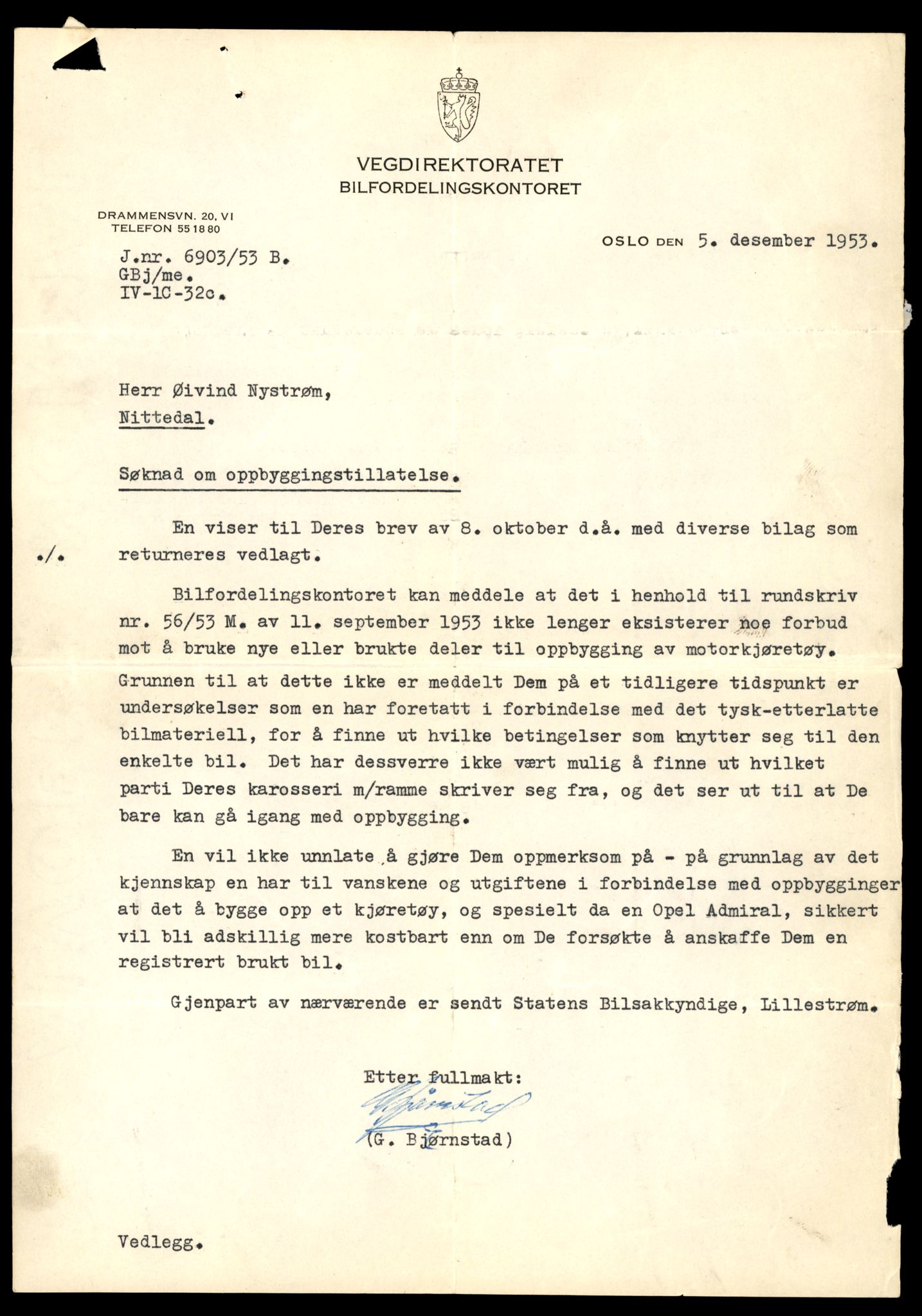 Møre og Romsdal vegkontor - Ålesund trafikkstasjon, AV/SAT-A-4099/F/Fe/L0049: Registreringskort for kjøretøy T 14864 - T 18613, 1927-1998, p. 2085
