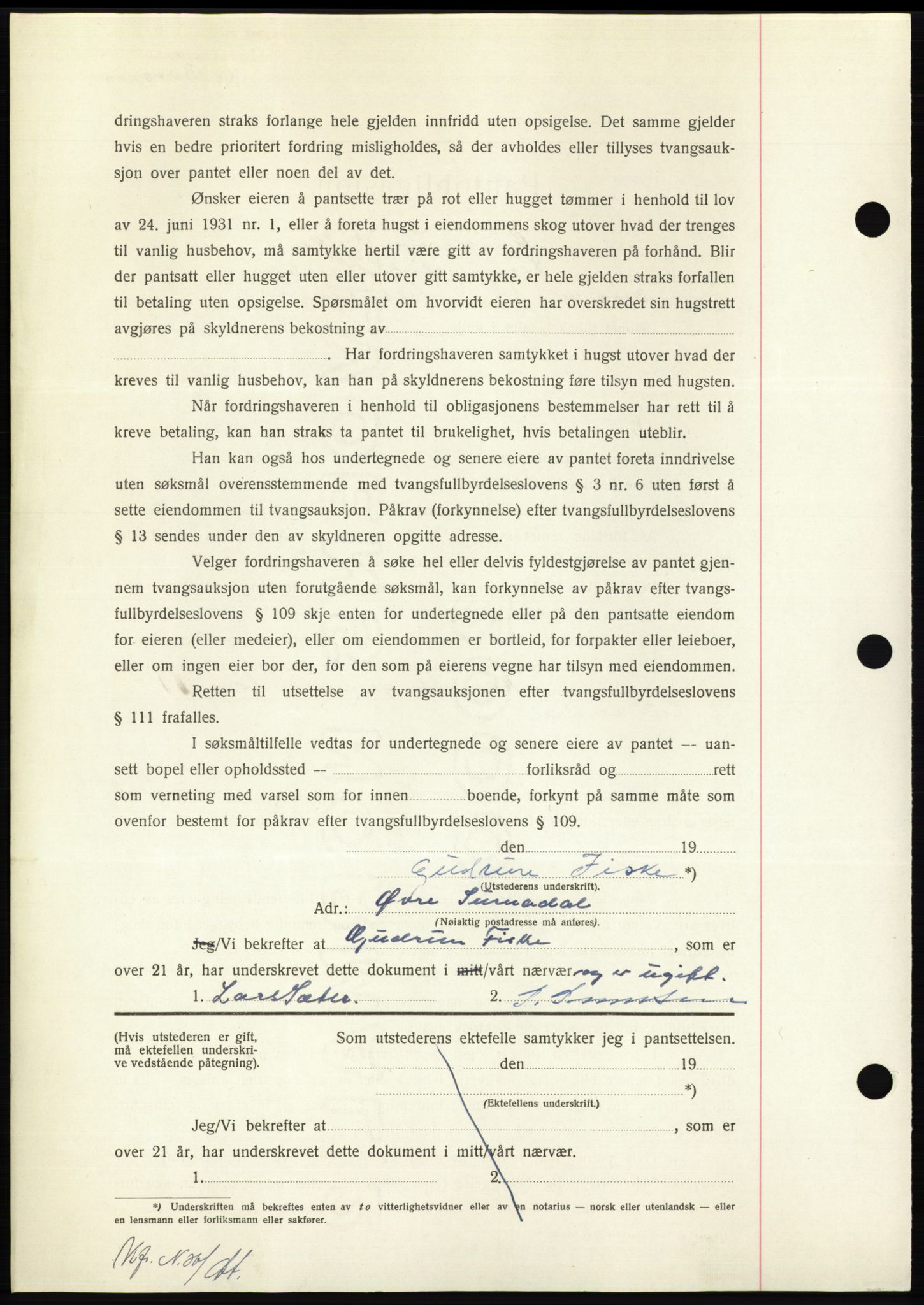 Nordmøre sorenskriveri, AV/SAT-A-4132/1/2/2Ca: Mortgage book no. B94, 1946-1946, Diary no: : 857/1946