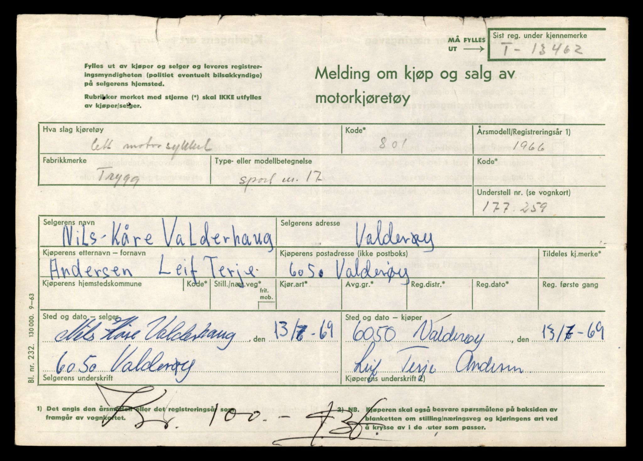 Møre og Romsdal vegkontor - Ålesund trafikkstasjon, AV/SAT-A-4099/F/Fe/L0039: Registreringskort for kjøretøy T 13361 - T 13530, 1927-1998, p. 1747