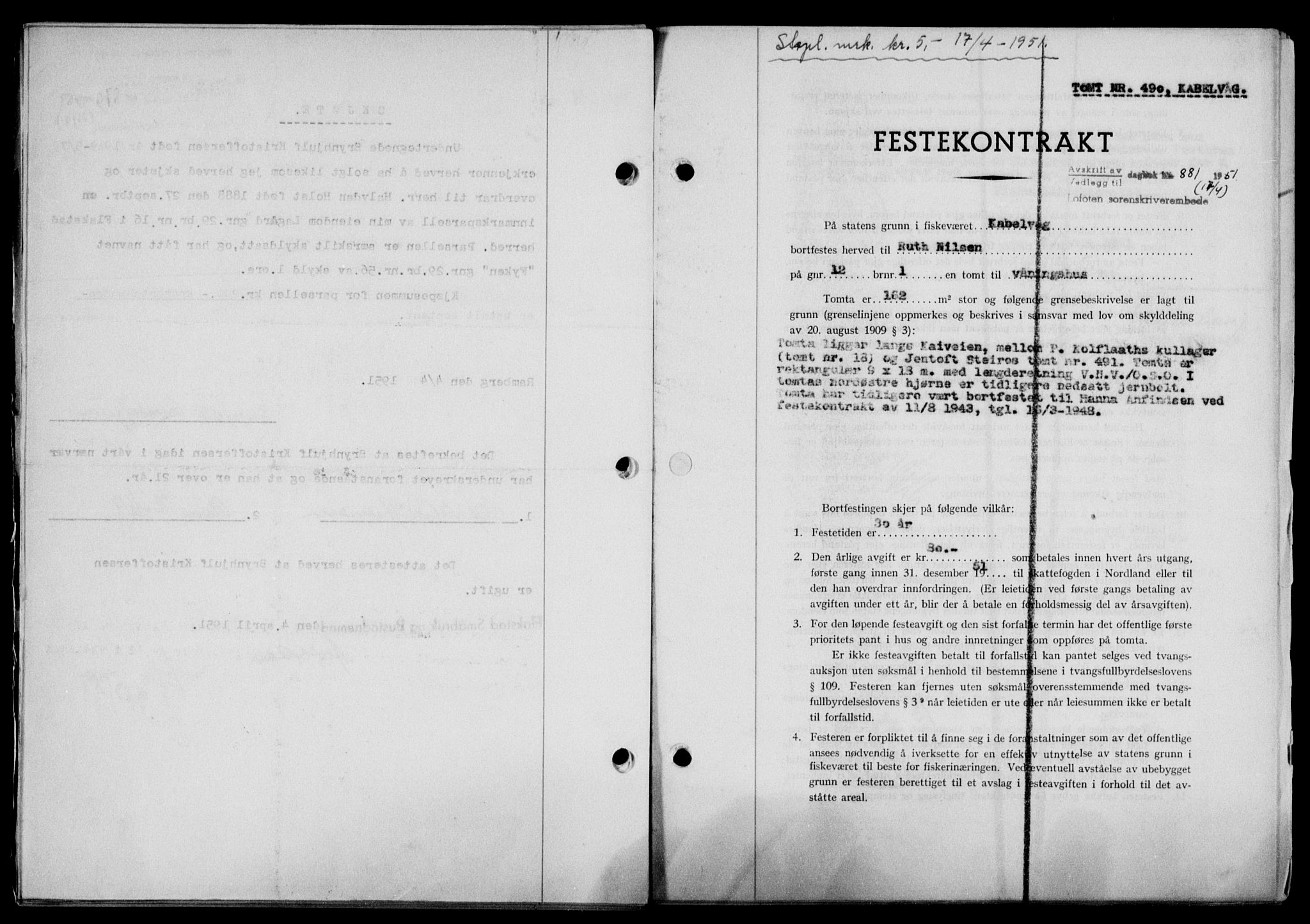 Lofoten sorenskriveri, SAT/A-0017/1/2/2C/L0025a: Mortgage book no. 25a, 1950-1951, Diary no: : 881/1951